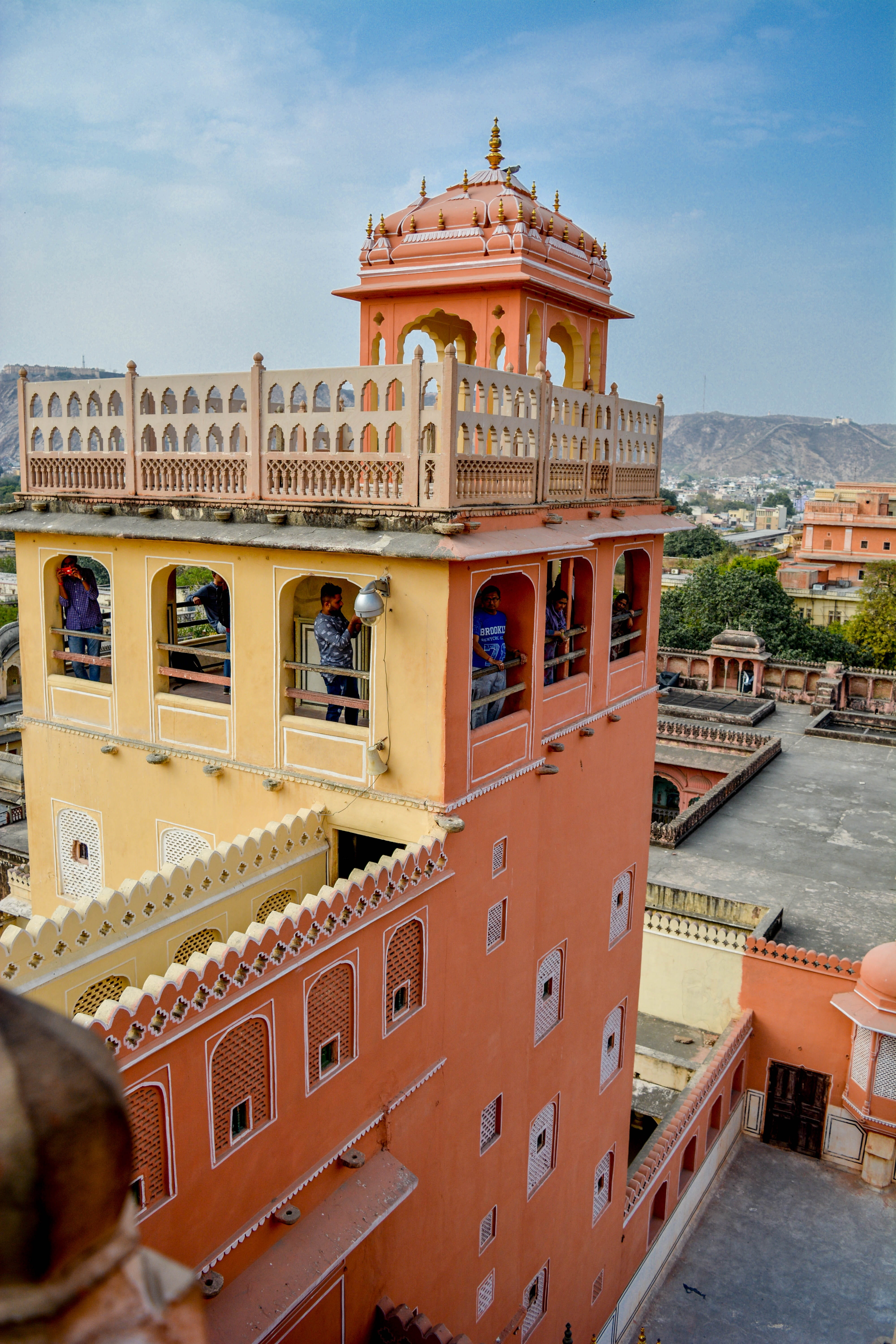 sky, albert hall, architectural column, monument, india, travel, history, 5K, hawa mahal, building, creativity, tourism, built structure, transportation, Phone HD Wallpaper