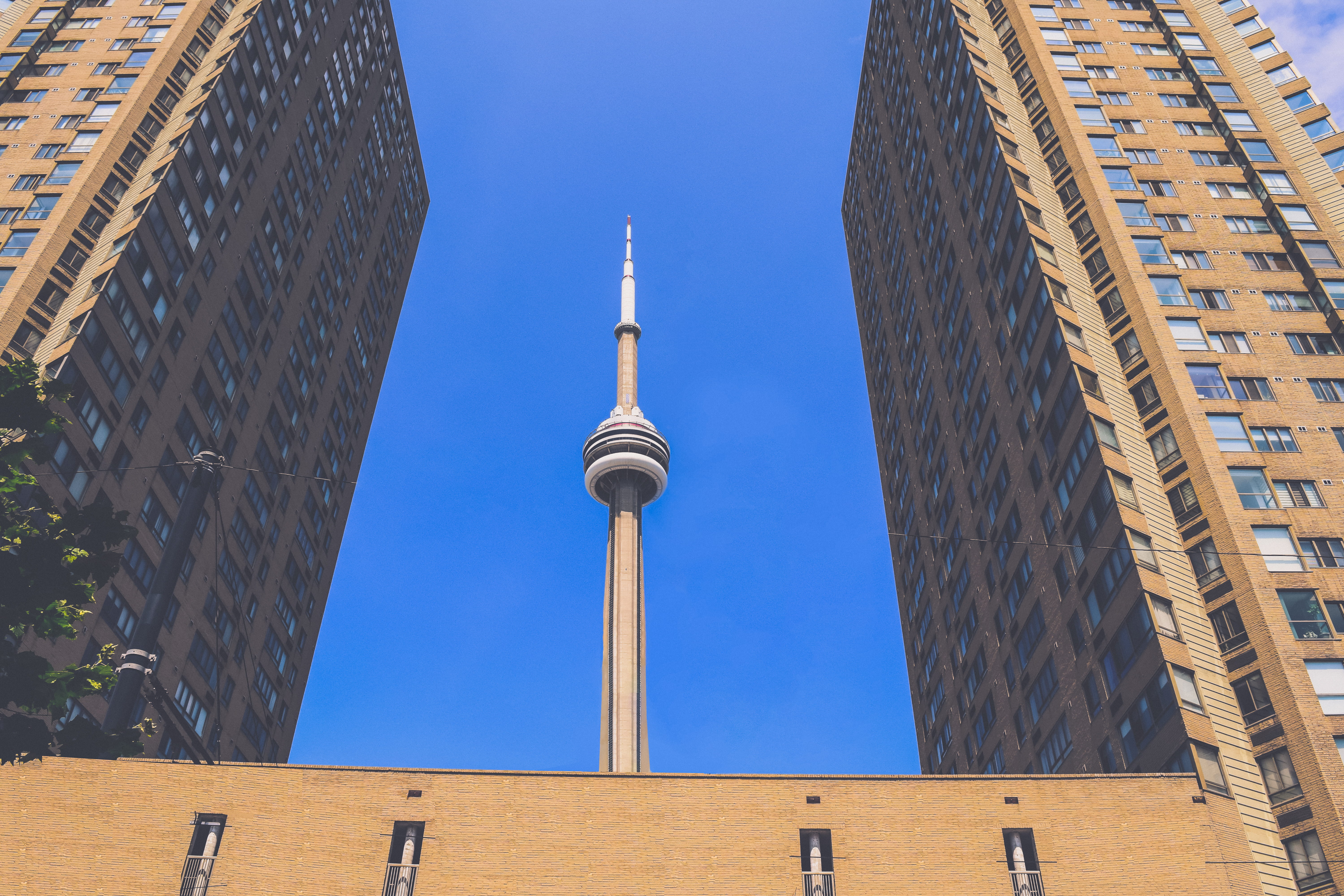 skyscraper, spire, forest, toronto canada, minimal, ontario, streetstyle, global communications, communication, city, toronto ontario, canada, travel destinations, HD Wallpaper