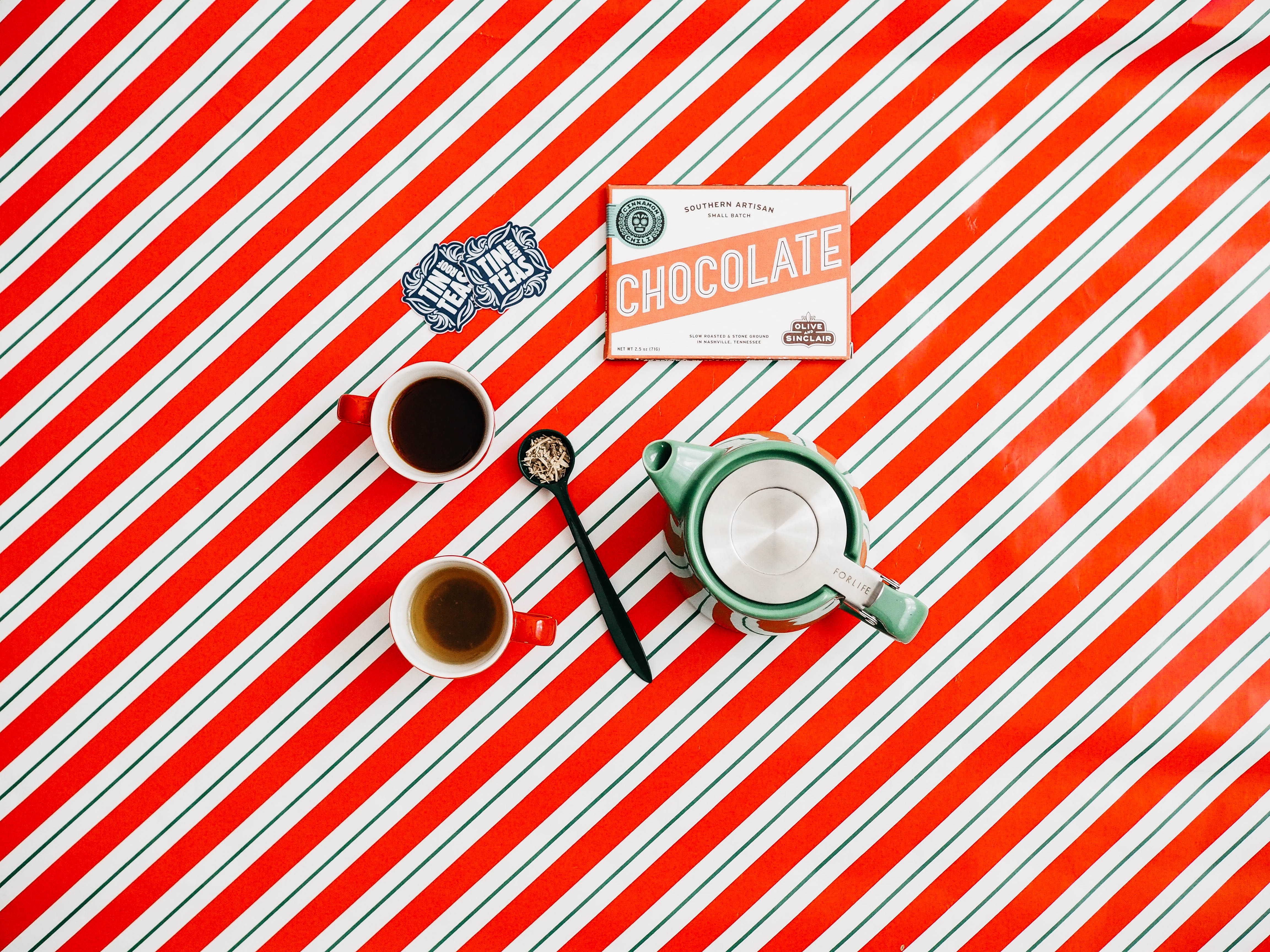 teapot, hot drink, white, cup, lifestyle, crockery, coffee - drink, refreshment, flatlay, teacups, tea, summer, coffee cup, 4K, love, surface, lay, food and drink, HD Wallpaper