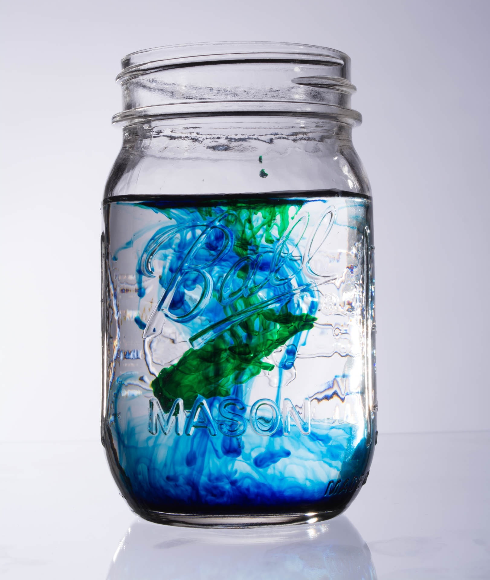 mason, color, mason jar, ink, water, ball jar, close-up, science, liquid, single object, cut out, white background, abstract, nature, 1080P, glass - material, Phone HD Wallpaper
