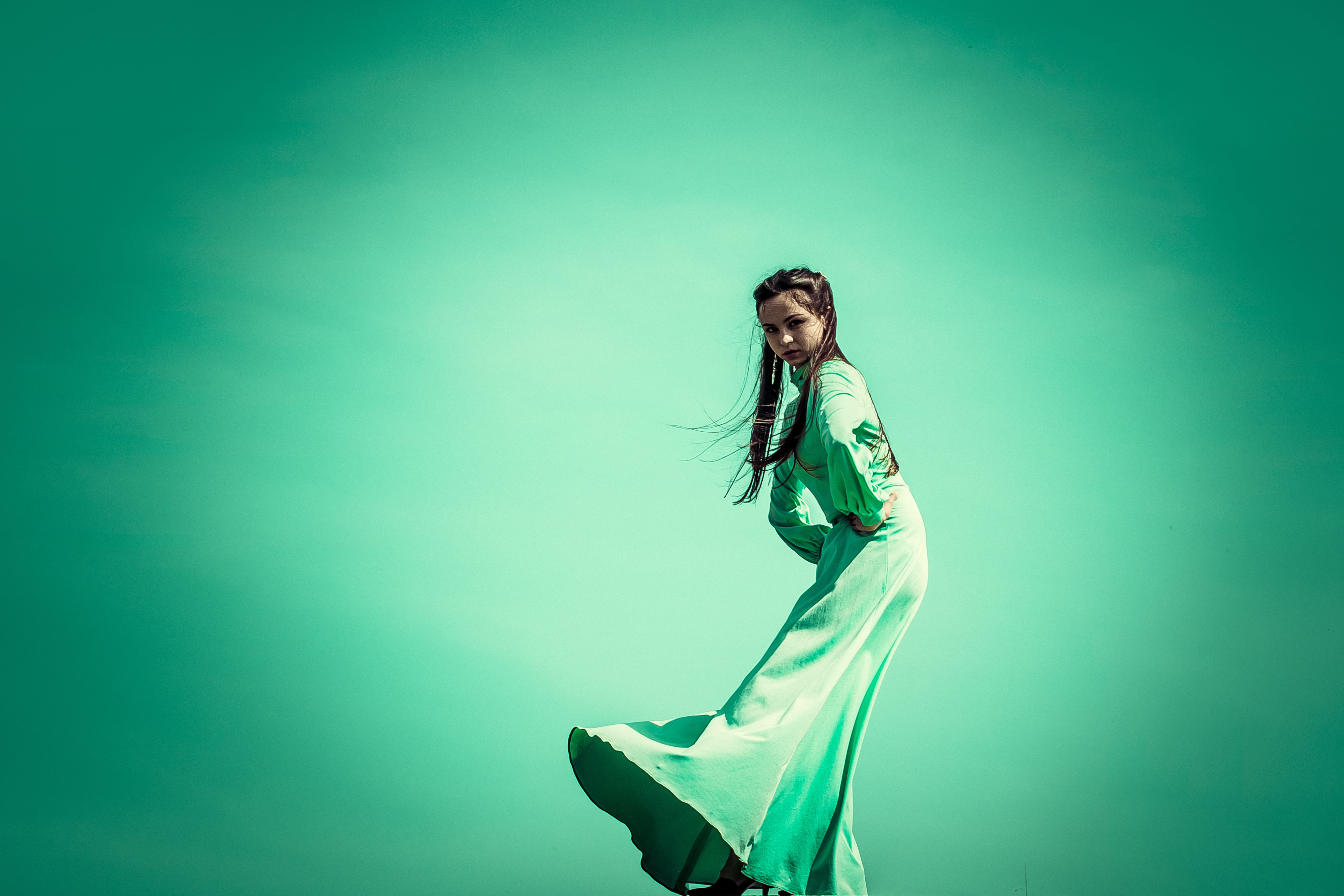 young adult, beautiful woman, clothing, greens, posture, one person, colored background, girl, young women, green, youth, women, blue background, long hair, HD Wallpaper