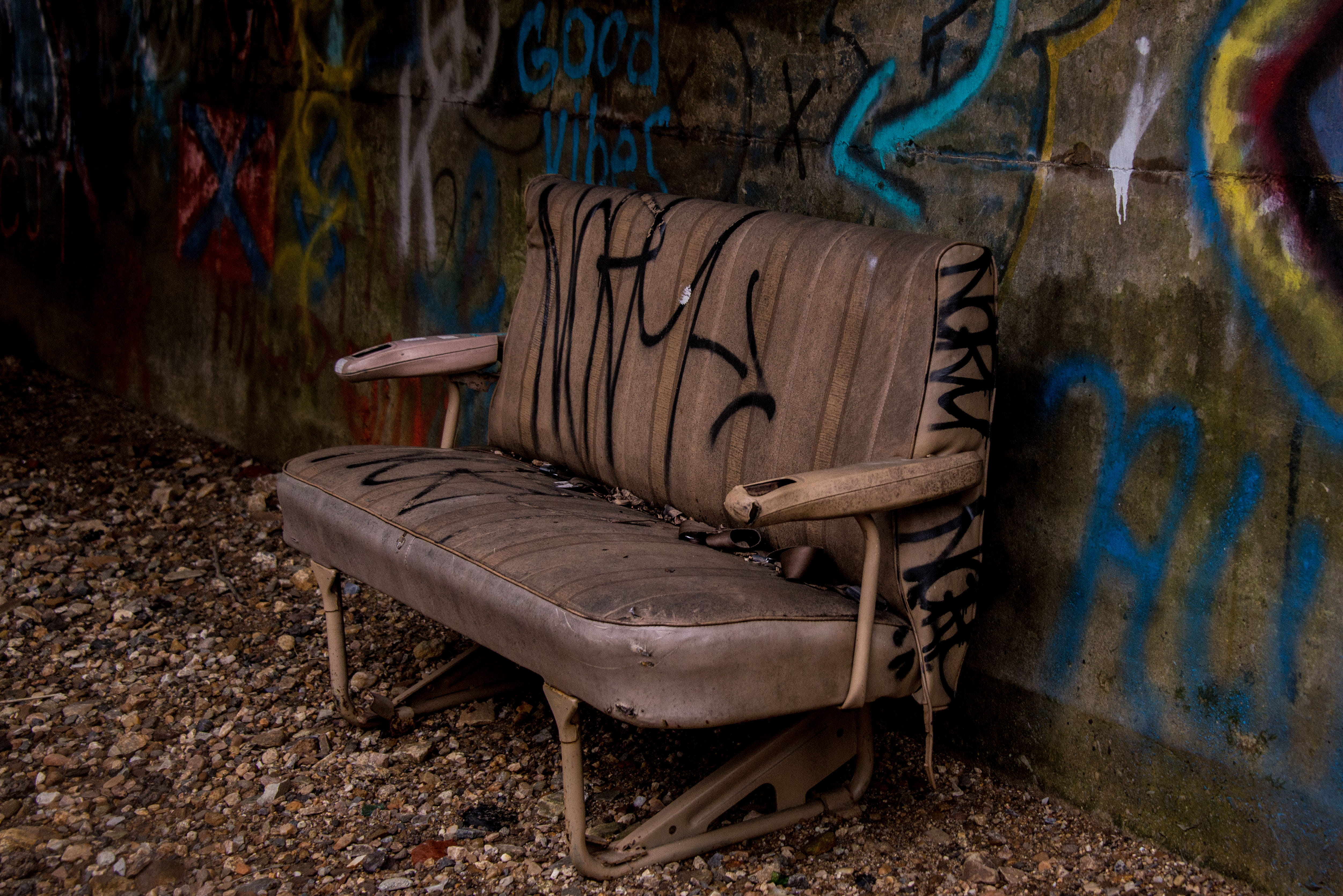 sitting, art and craft, road, wood - material, cushion, creativity, couch, bench, chair, reclamation, architecture, near, absence, day, sofa, leather, urbanex, HD Wallpaper