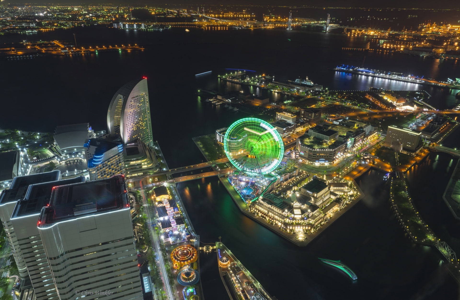 kanagawa, ferriswheel, night, autofocus, building, Alpha, amusement park ride, glowing, Port, amusement park, ferris wheel, transportation, Asia, nature, HD Wallpaper