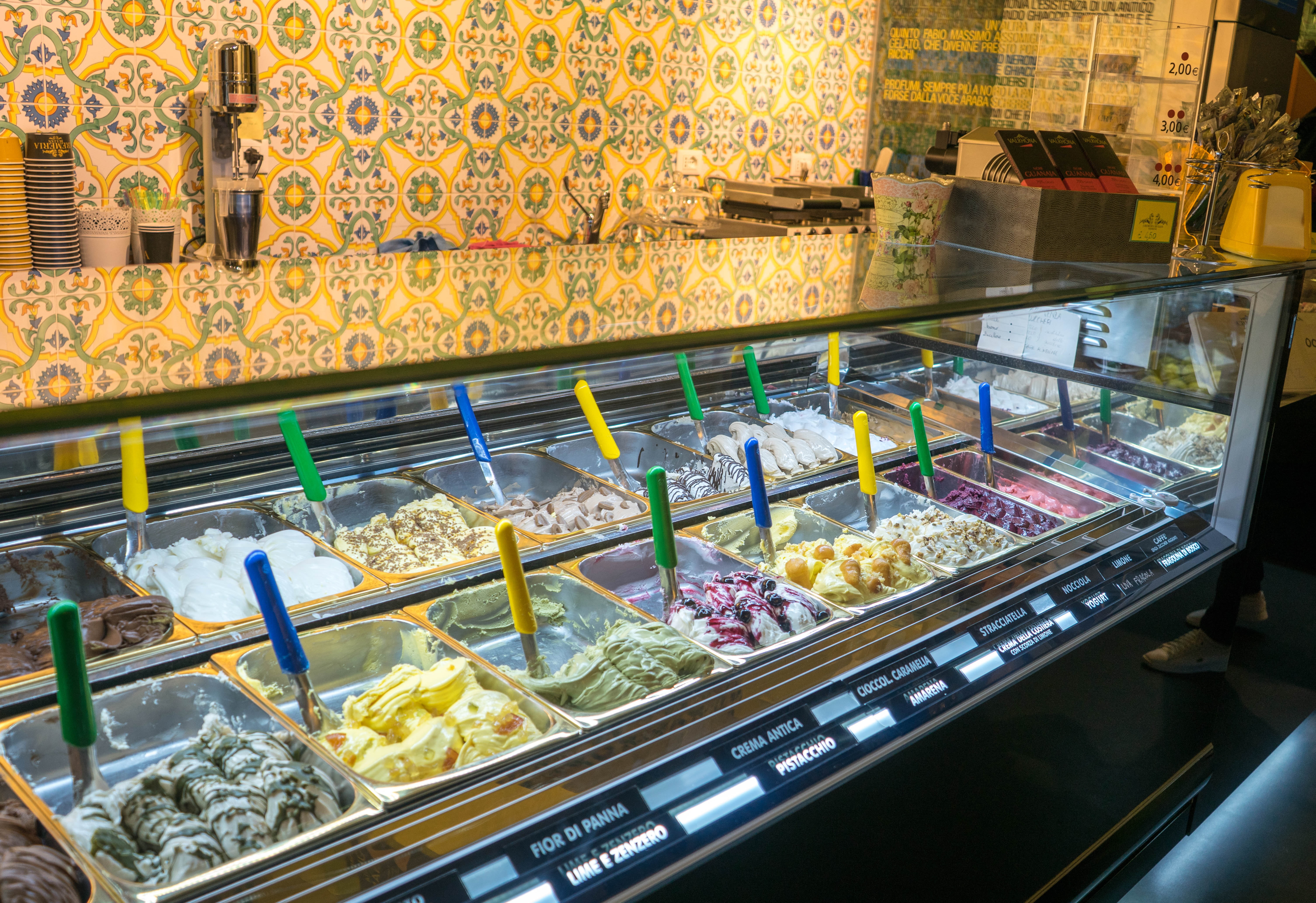 cream, gelateria, snack, variation, glass, sweet food, gourmet, retail display, business, retail, tasty, no people, shelf, store, food and drink, for sale, HD Wallpaper
