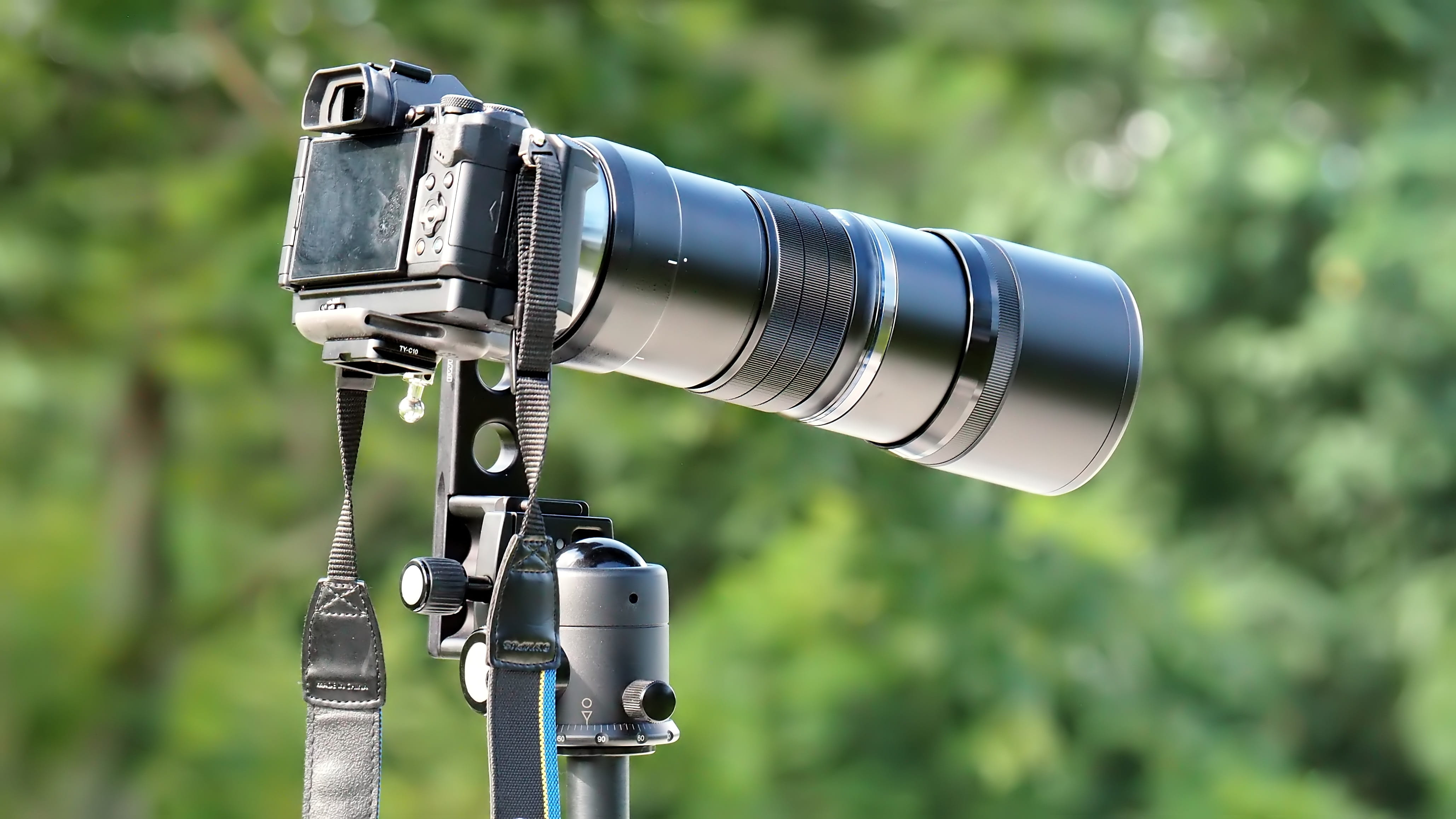 lens - optical instrument, connection, focus on foreground, zoom, 4K, camera, outdoors, technology, blue, olympus, activity, communication, metal, telephoto, HD Wallpaper