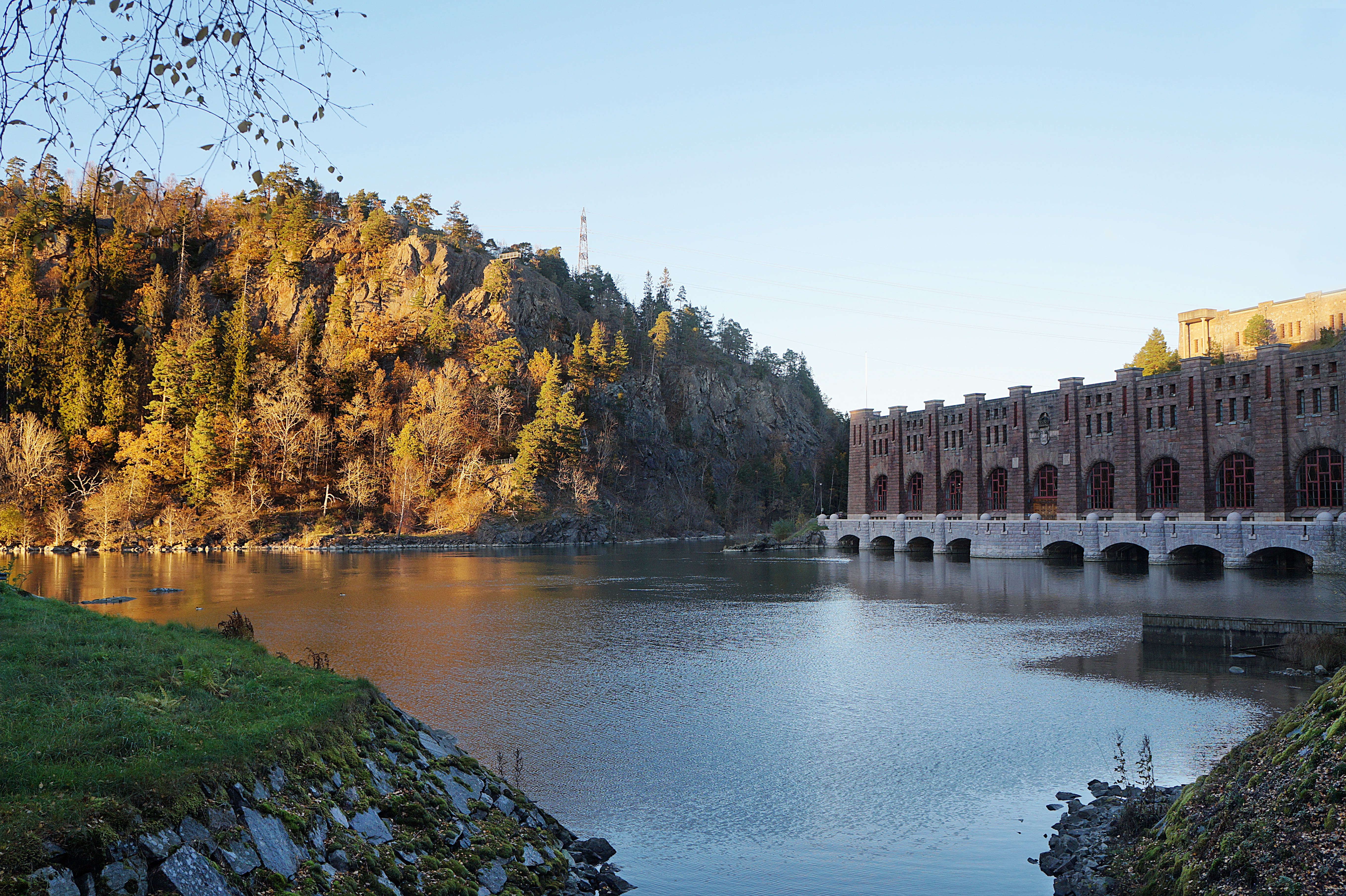 olidan, himmel, scenics - nature, lake, flowing water, power station, plant, trollhättan, water, 5K, outdoors, sky, clear sky, beauty in nature, fallområde, HD Wallpaper
