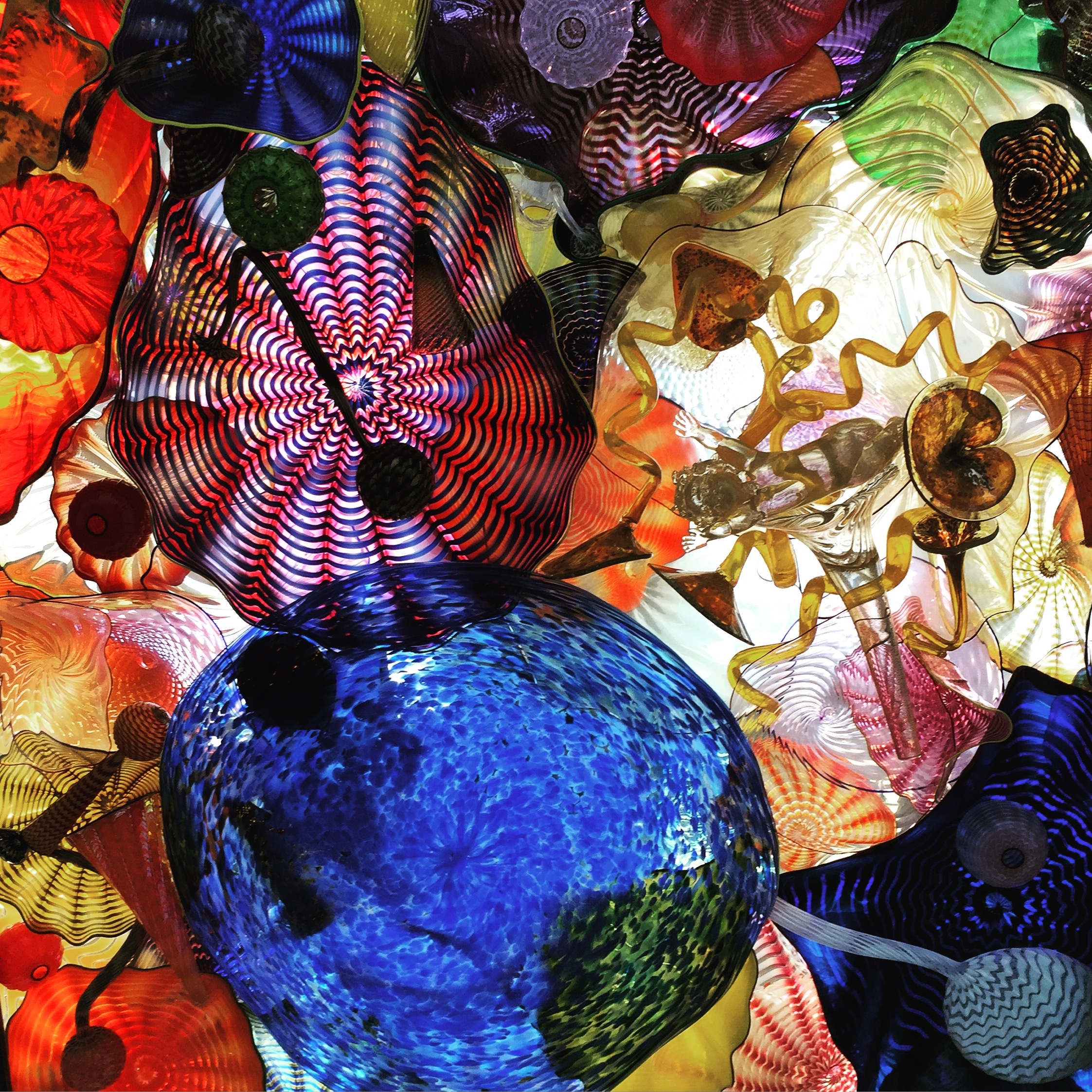 for sale, holiday, blown, variation, glass, 1080P, blown glass, choice, decoration, indoors, multi colored, pattern, chihuly, creativity, no people, still life, Phone HD Wallpaper