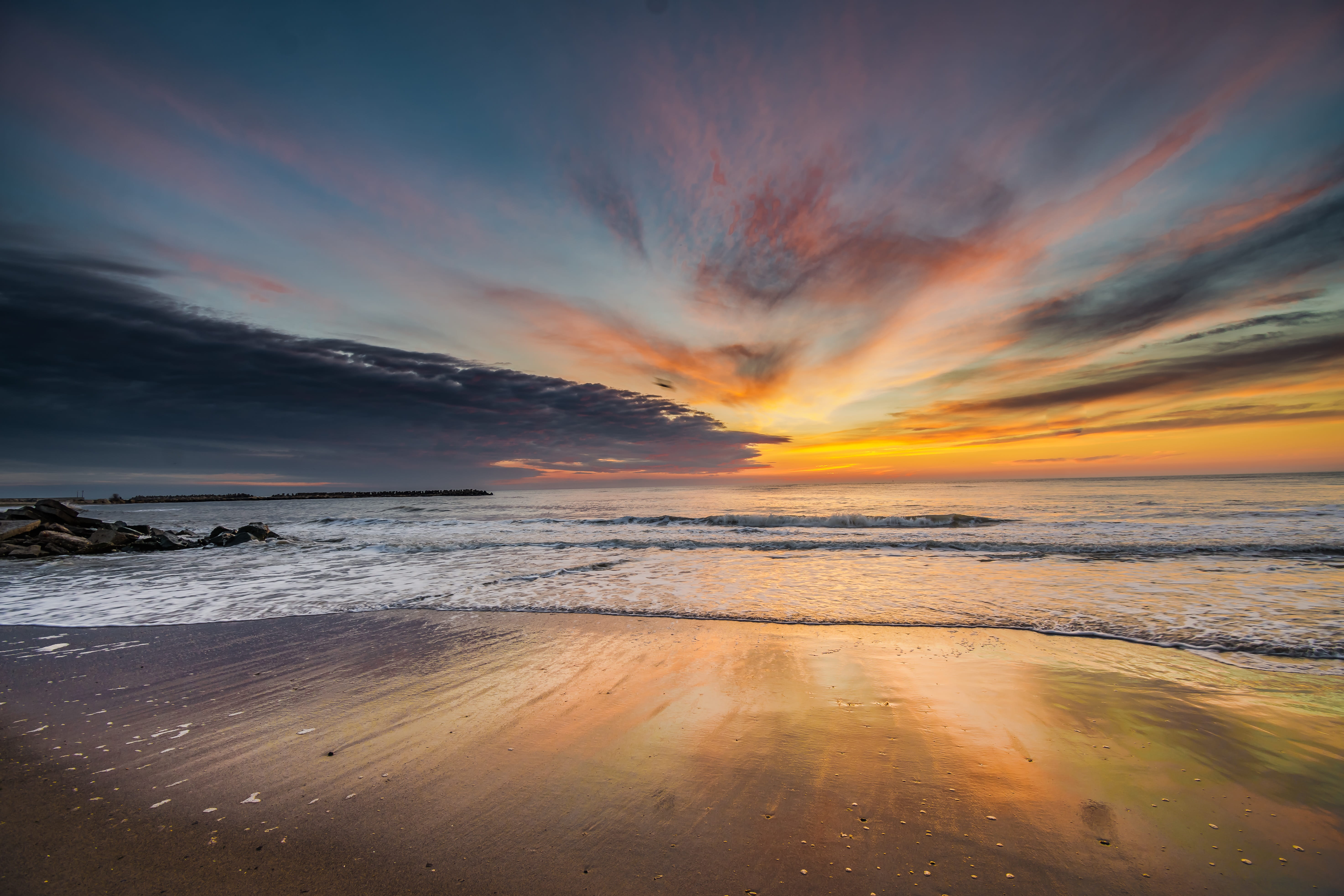 sunlight, colorful, sky, tranquil, scenics - nature, no people, beach, seascape, tranquility, motion, tranquil scene, dusk, paradise, landscape, dramatic sky, HD Wallpaper