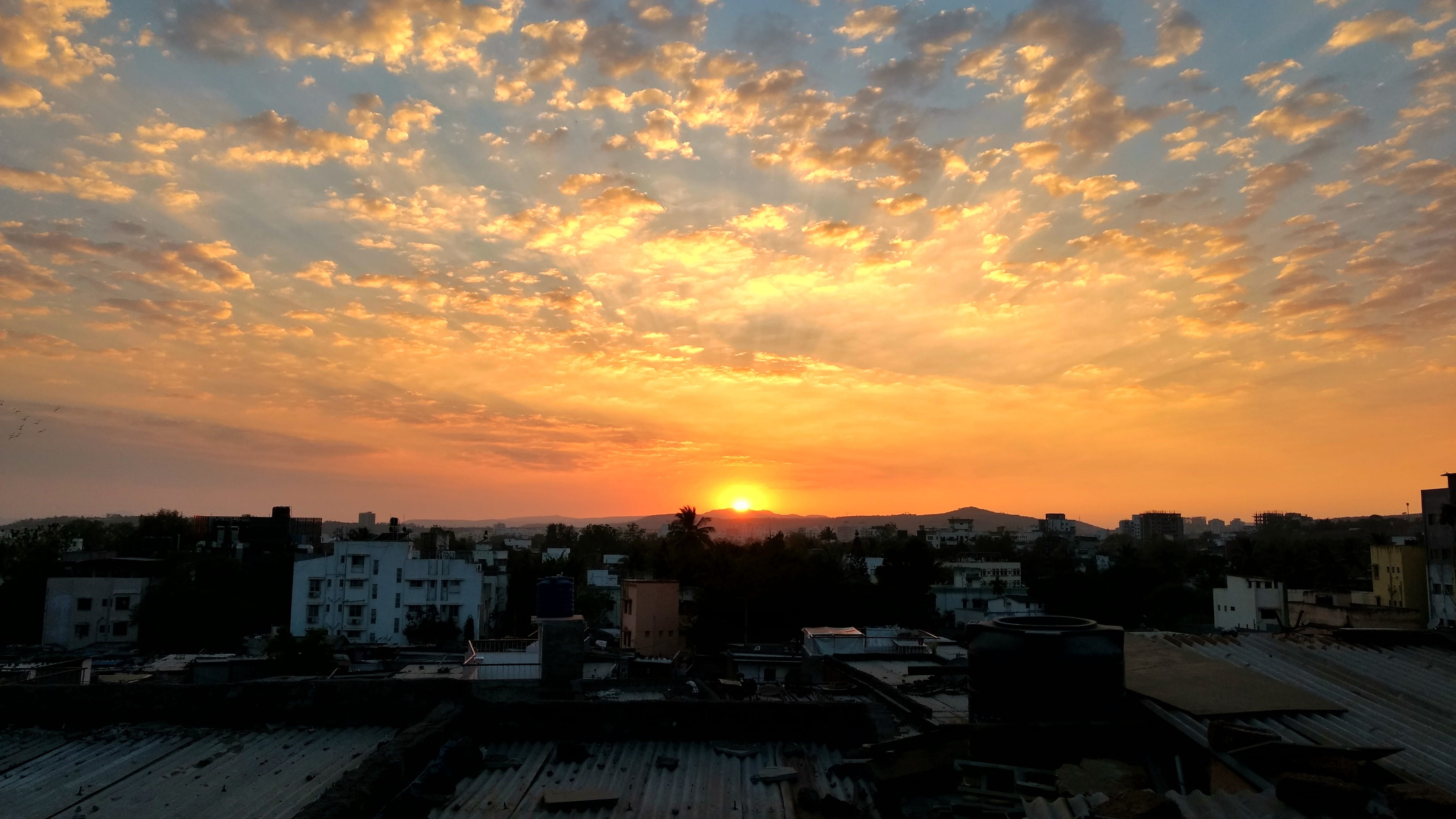 city, residential district, panoramic, fair weather, sky, romantic sky, dusk, no people, sunlight, sun, high angle view, outdoors, architecture, summer, HD Wallpaper