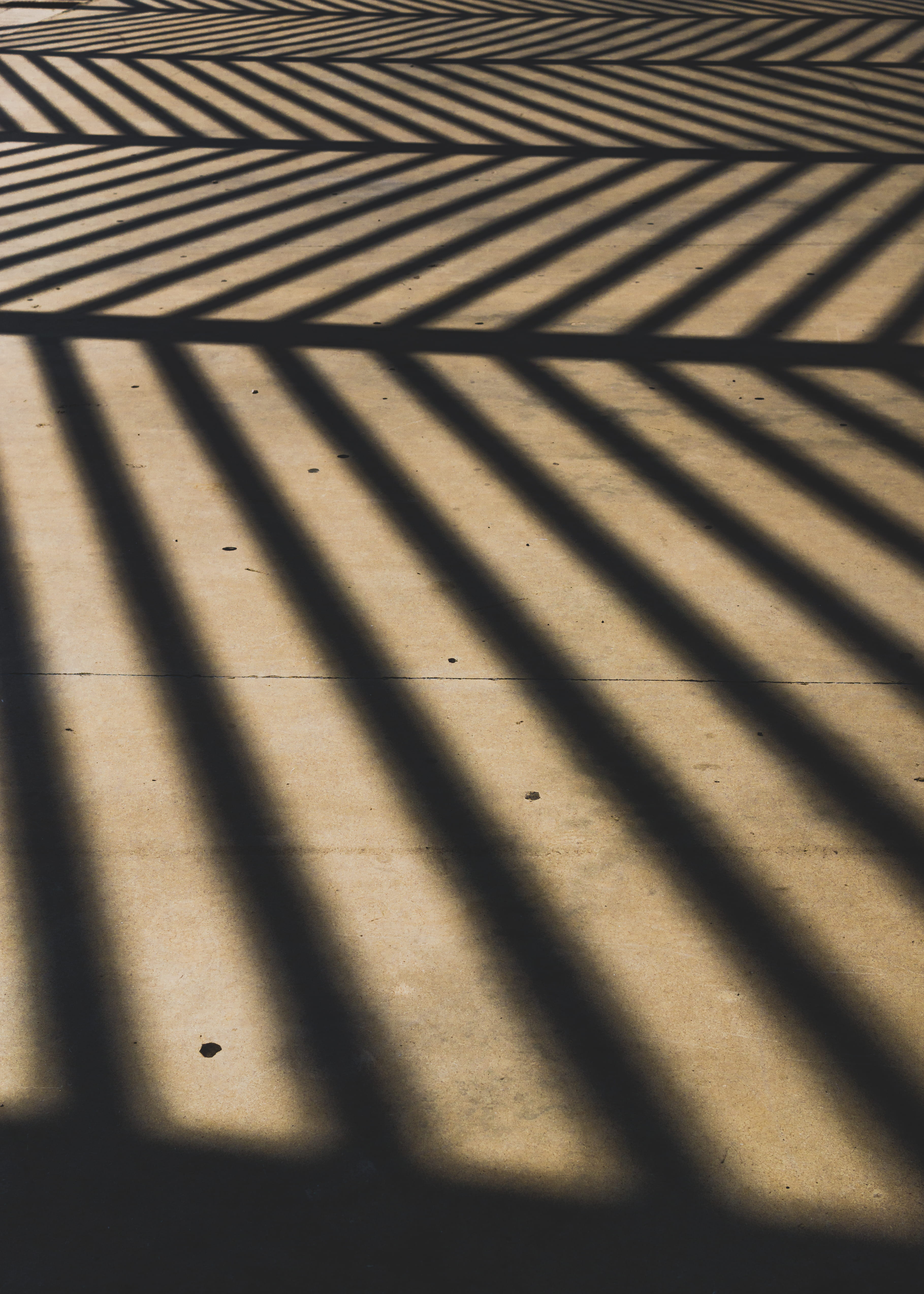 sunny, focus on shadow, sunlight, flooring, 4K, dizziness, nature, no people, shadow, high angle view, shadows, day, built structure, wall - building feature, Phone HD Wallpaper