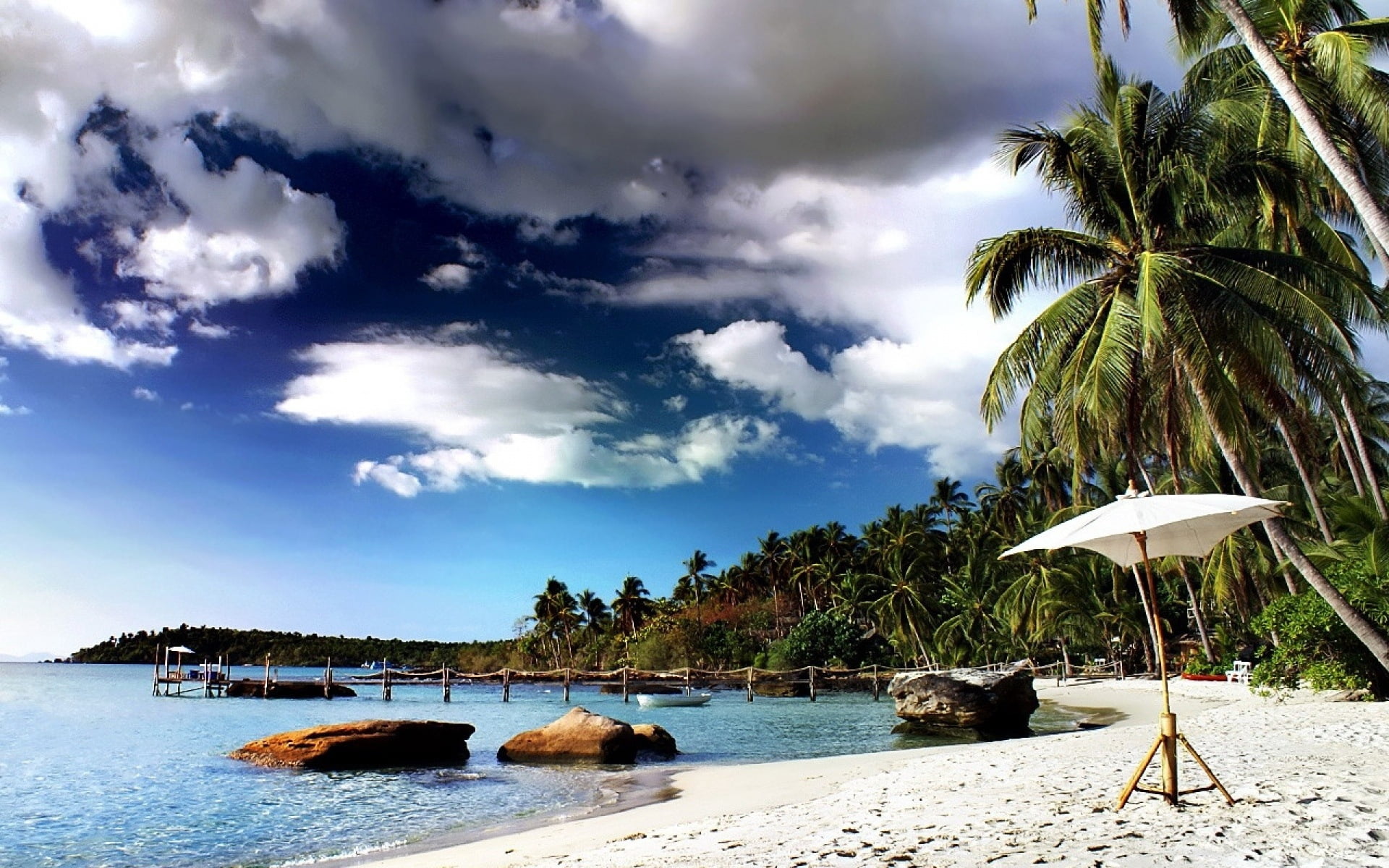 brown, chaise lounge, blue, 1080P, vacations, tropical Climate, water, lagoon, parasol, coast, beach, cloud - Sky, tranquility, sea, no People, day, travel, HD Wallpaper