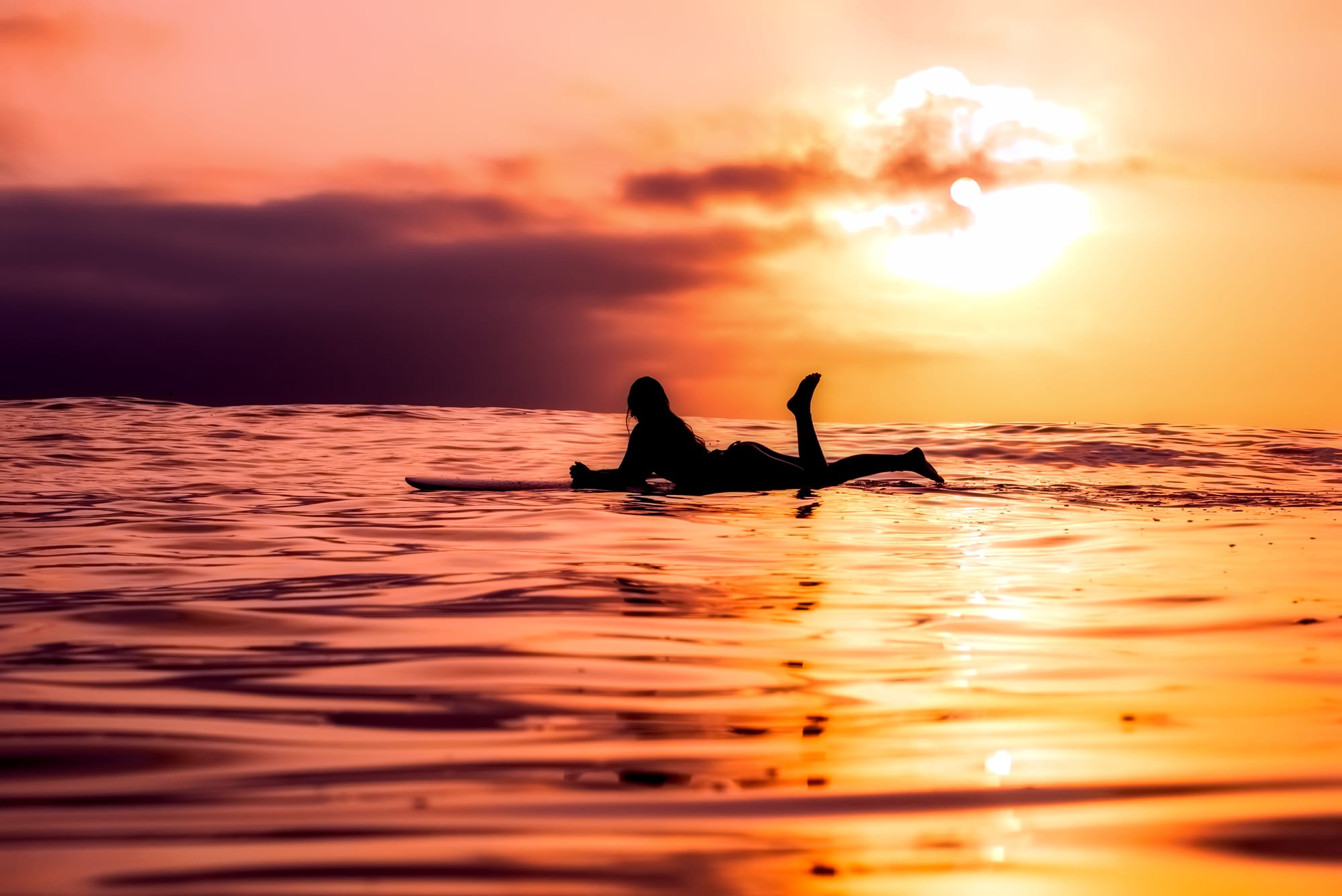 beauty in nature, dusk, girl, tourism, ocean, sunset, silhouette, woman, holiday, scenics - nature, horizon over water, water, 1080P, surfer, lifestyles, HD Wallpaper