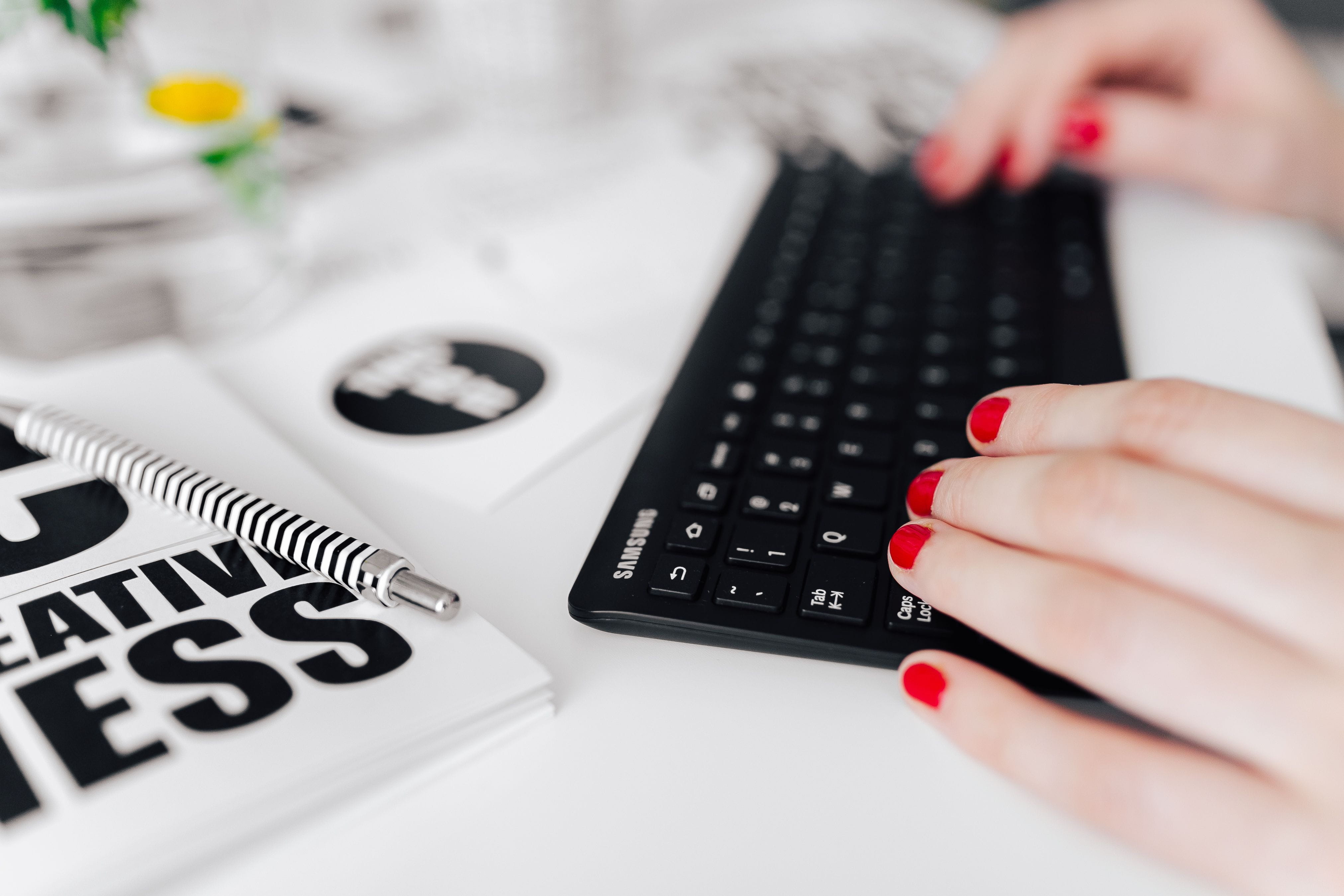 adult, desk, computer, nail, female, workspace, scandinavian, wireless, manicure, 4K, typing, indoors, selective focus, minimal, hand, keyboard, women, HD Wallpaper