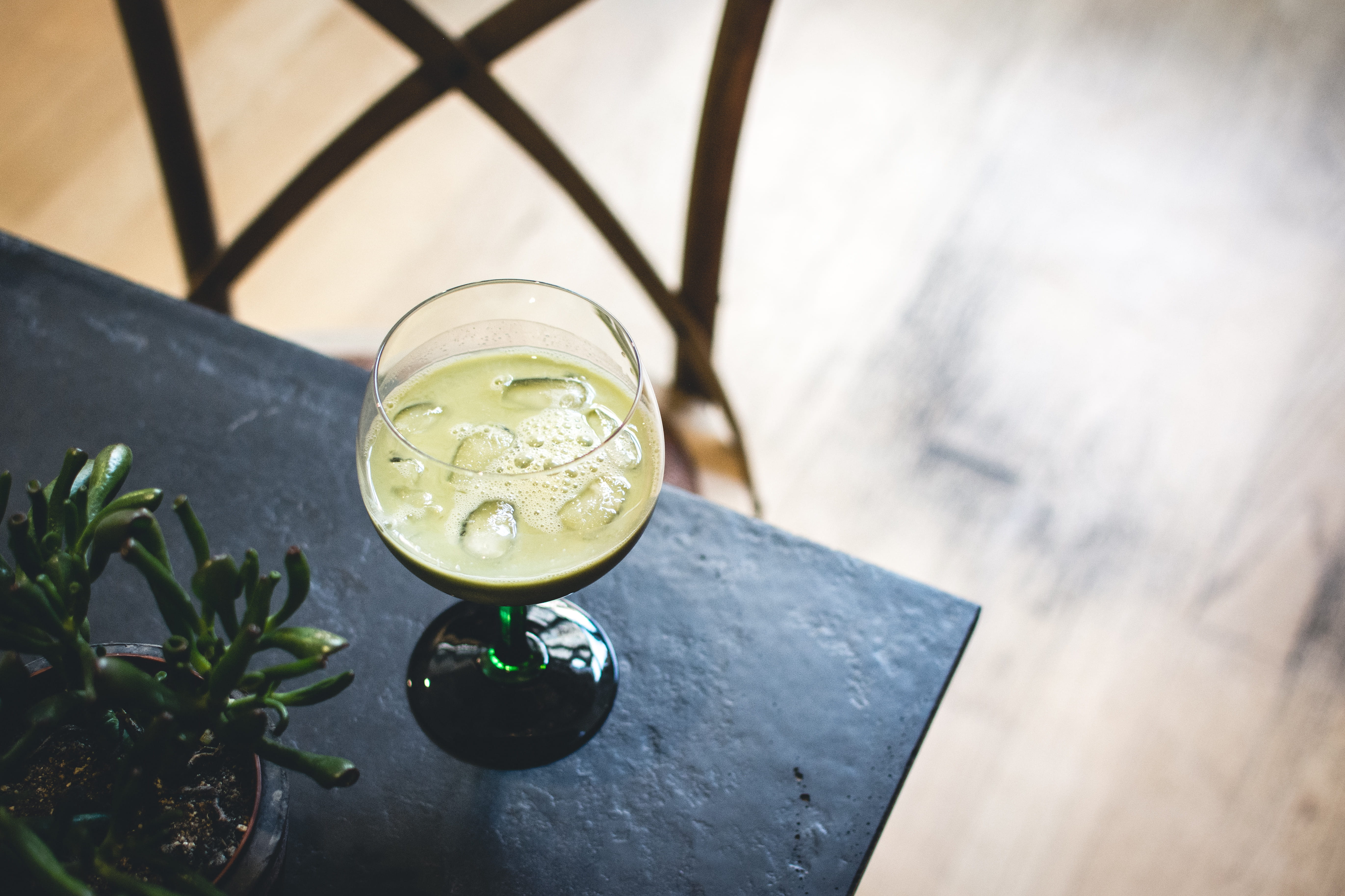household equipment, glass - material, indoors, herb, nature, science, food and drink, caf, plant, cocktail, high angle view, Matcha, freshness, food, drinking Glass, HD Wallpaper