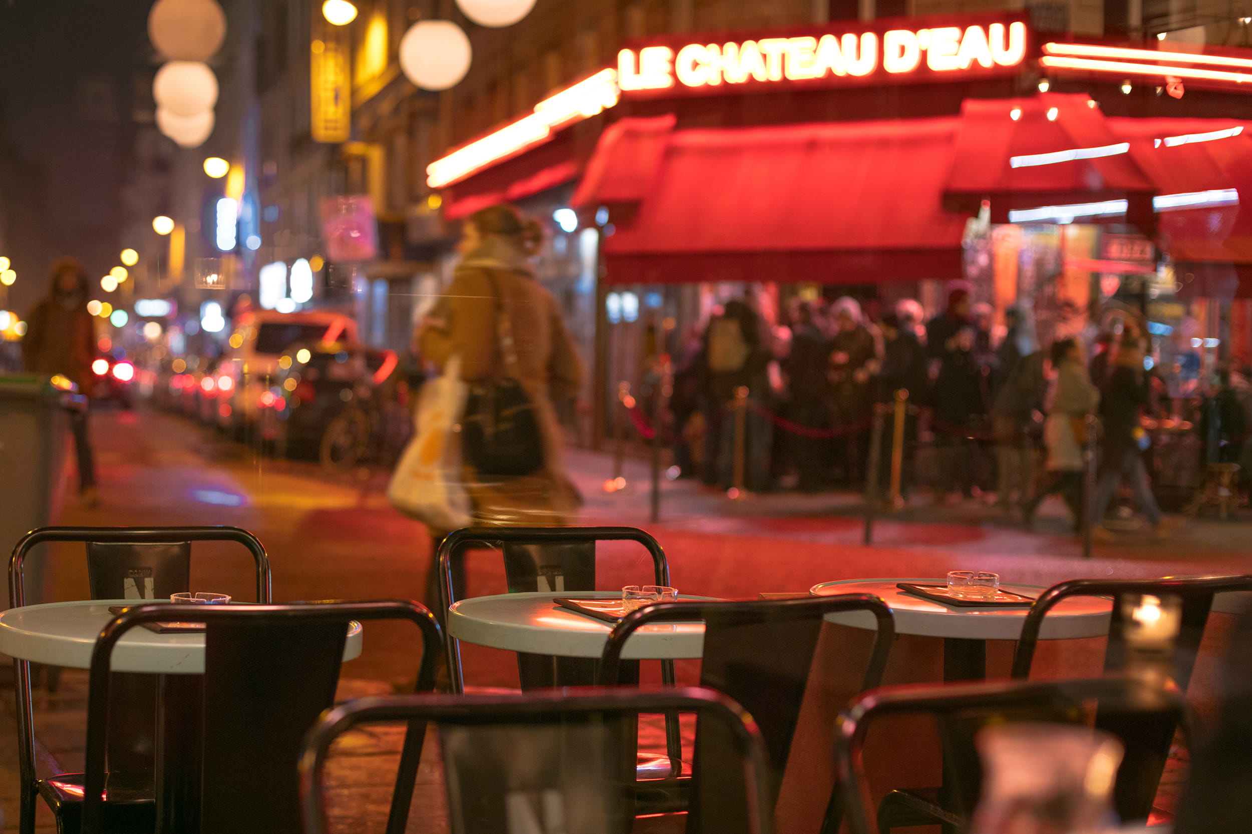 beer, people, terrasse, bar, restaurant, drink, adult, group of people, bar - drink establishment, seat, illuminated, street, nightlife, incidental people, HD Wallpaper