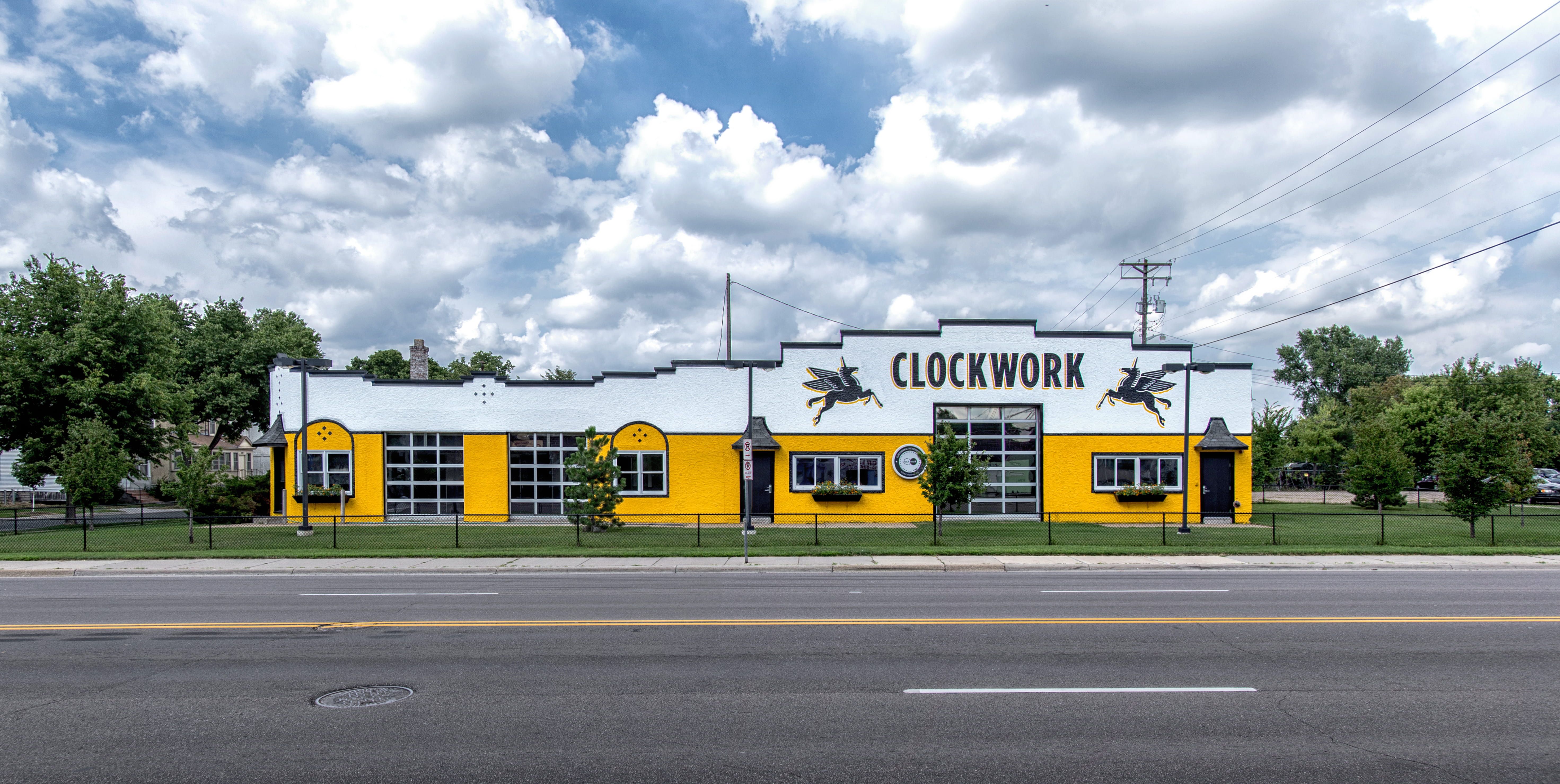 architecture, minnesota, united states, clockwork, nature, garage, road, yellow, tree, road marking, city, sign, building exterior, day, no people, street, HD Wallpaper