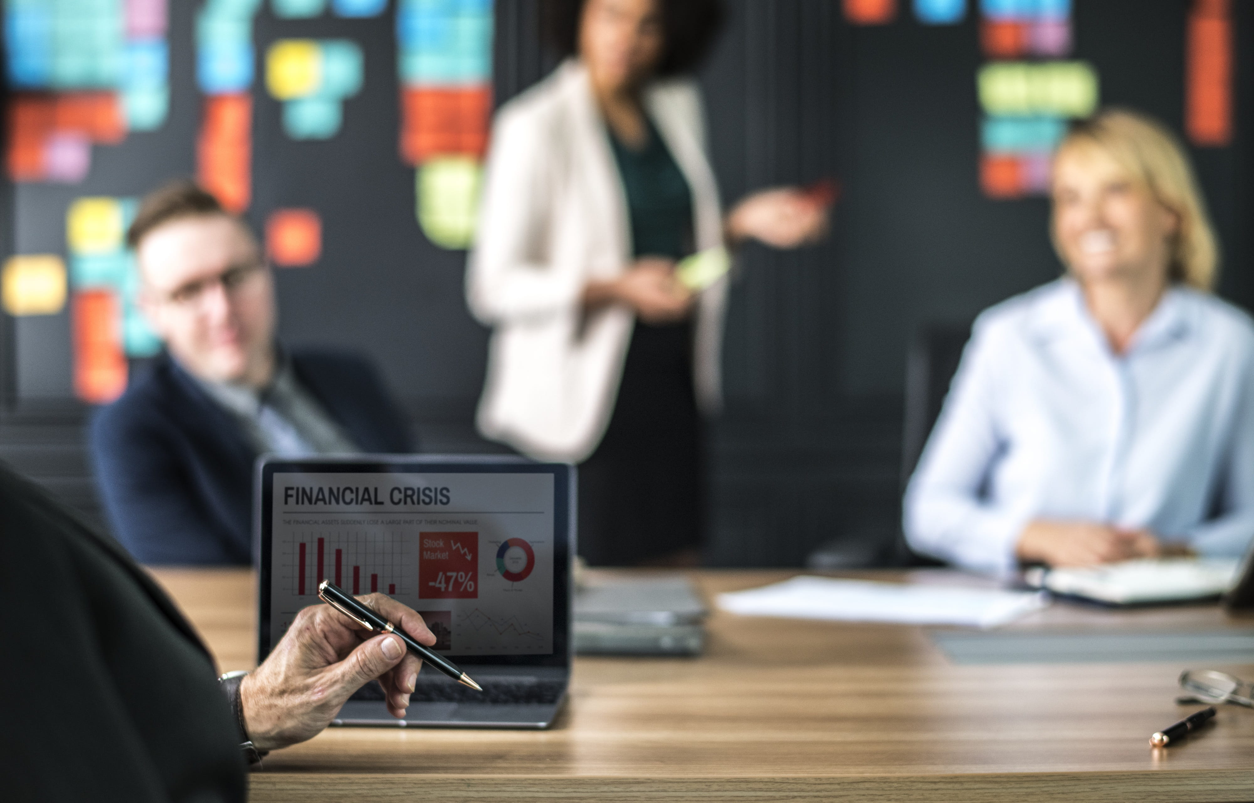 people, computer, brainstorming, adult, group of people, businesswoman, analyzing, caucasian, business person, occupation, concentration, 4K, colleagues, HD Wallpaper