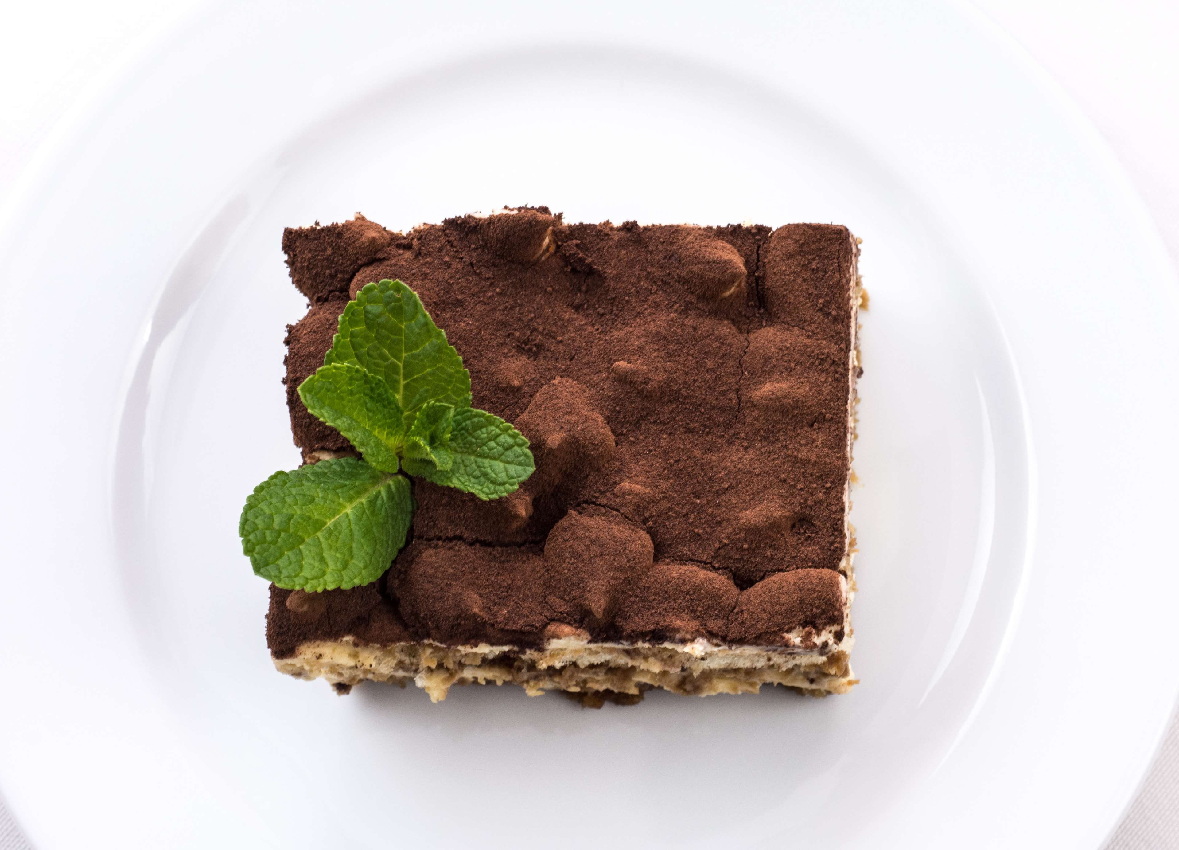 studio shot, coffee, chocolate, brown, ready-to-eat, delicious, garnish, no people, cocoa, dessert, plate, food, dieting, gourmet, restaurant, homemade, HD Wallpaper