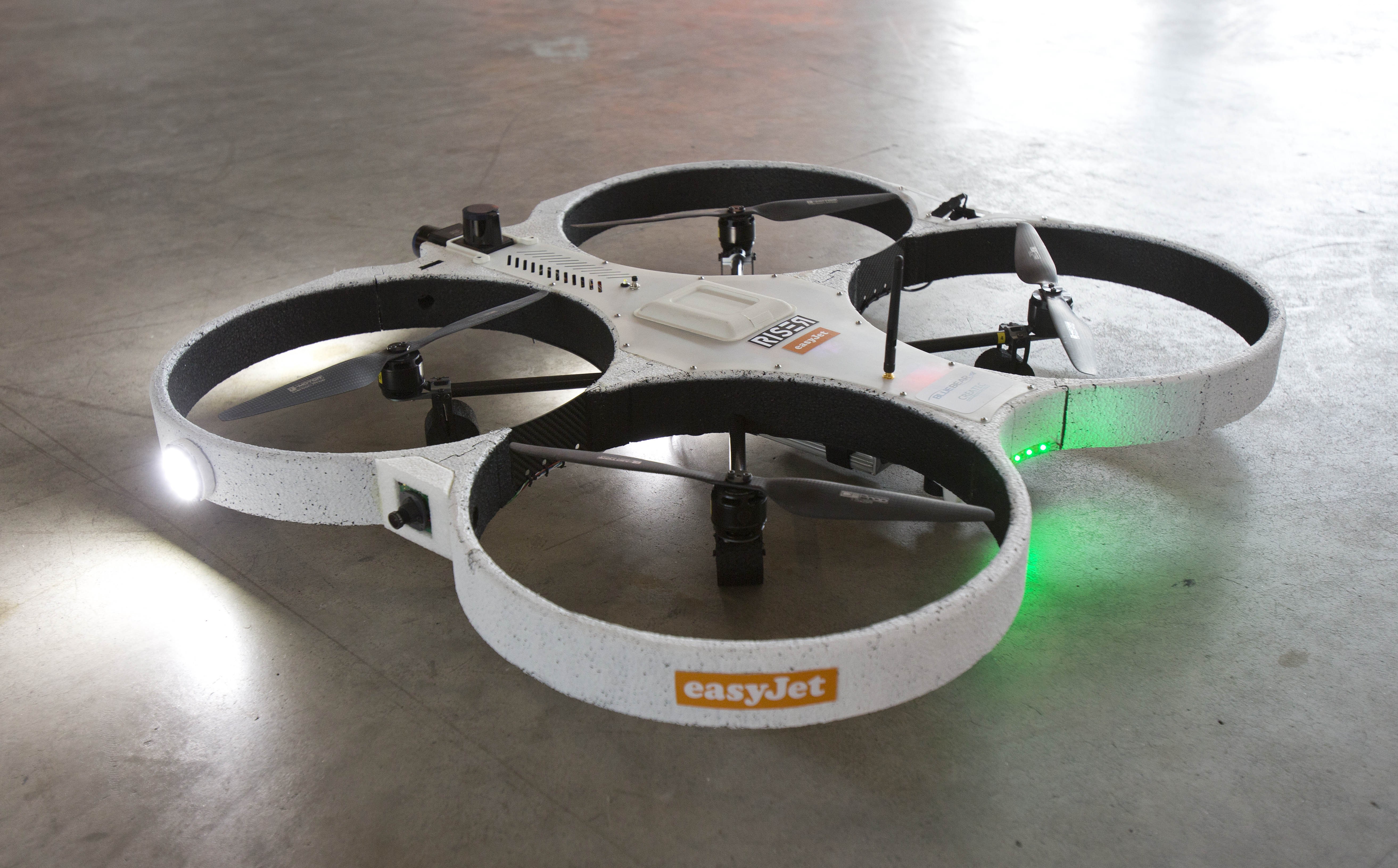 easyJet, quadrocopter, 5K, HD Wallpaper