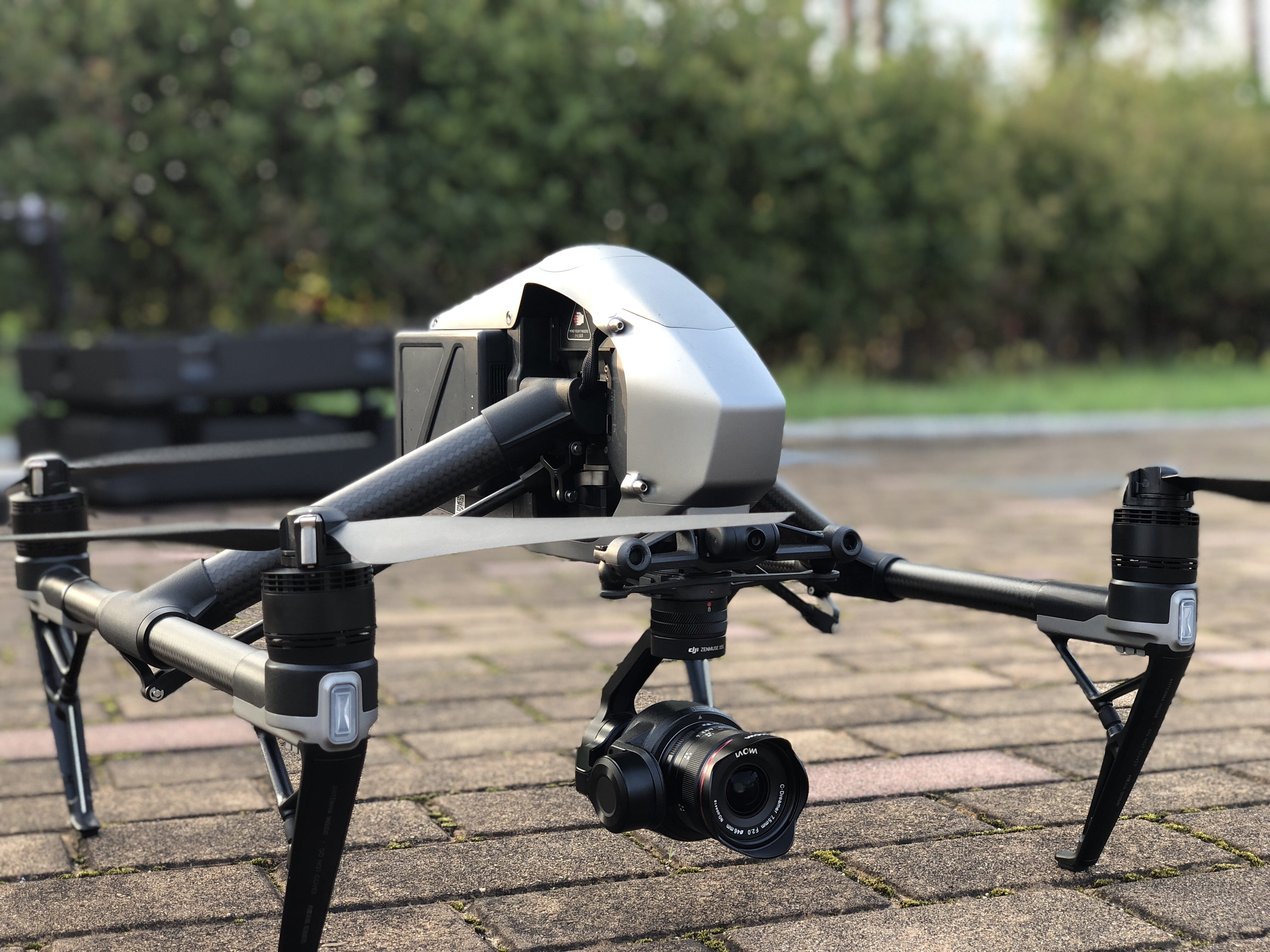 focus on foreground, outdoors, metal, multicopter, technology, mode of transportation, transportation, weapon, inspire, coin operated, 4K, architecture, HD Wallpaper