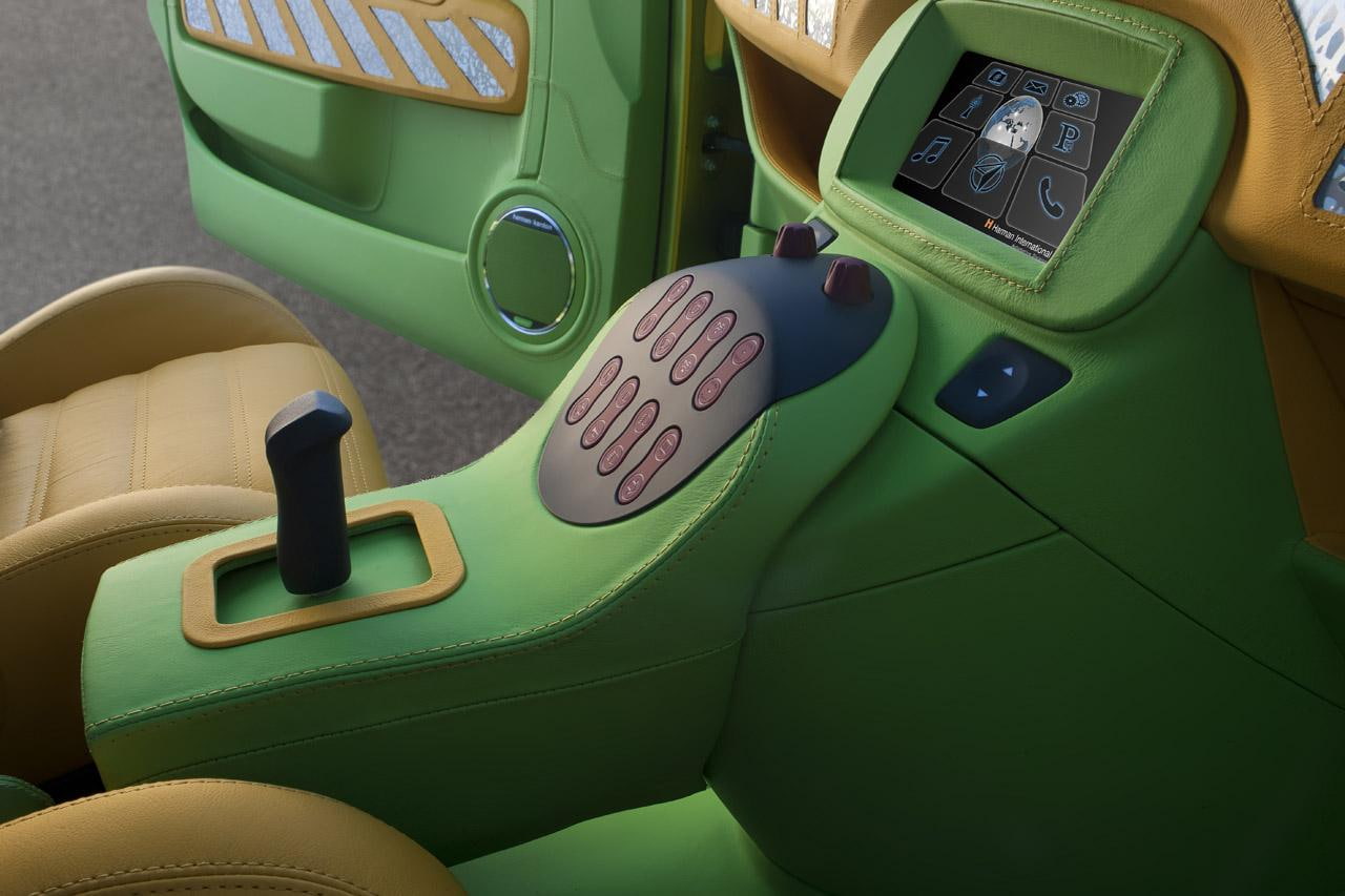 close-up, seat, 720P, day, wireless technology, technology, communication, rinspeed, no people, sport, western script, indoors, text, control, equipment, HD Wallpaper
