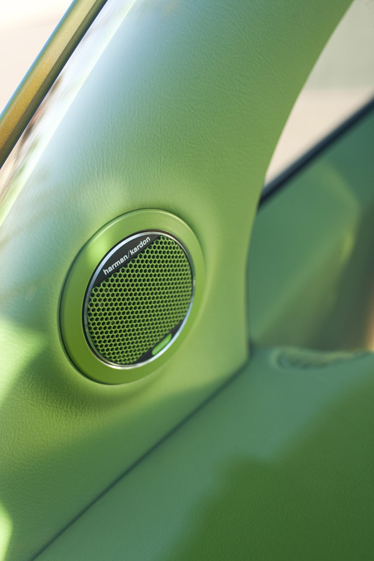 land vehicle, indoors, equipment, car, technology, environmental conservation, car interior, communication, mode of transportation, extreme close-up, motor vehicle, Phone HD Wallpaper