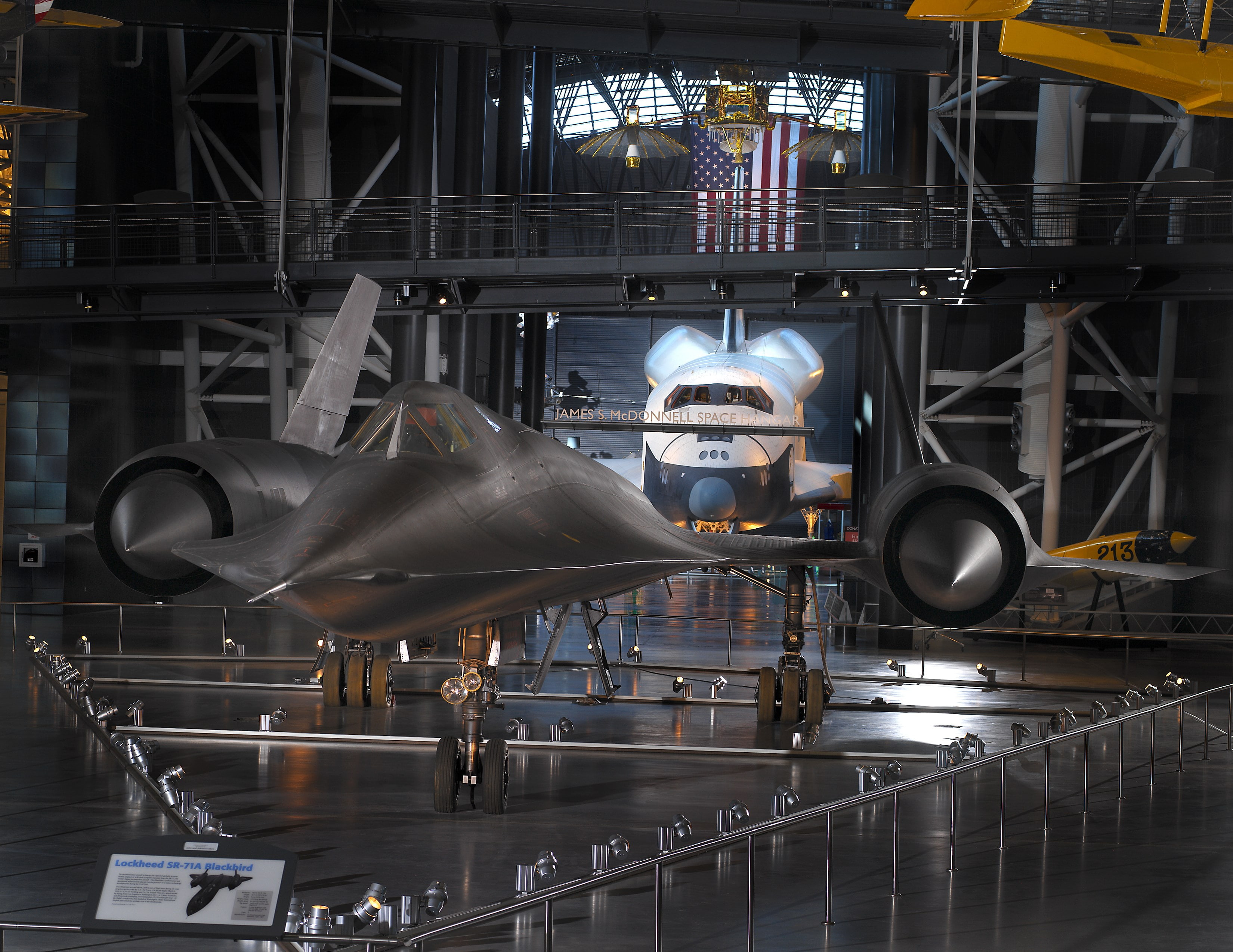 air vehicle, metal, illuminated, museum, architecture, military, public transportation, built structure, transportation, technology, lockheed sr 71 blackbird, HD Wallpaper