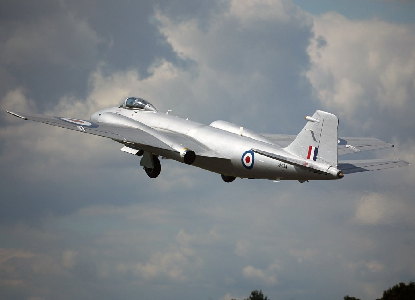 reconnaissance, kingdom, canberra pr9, electric, 720P, royal air force, aircrafts, jet, bomber, english, ground attack, united, 1951, HD Wallpaper