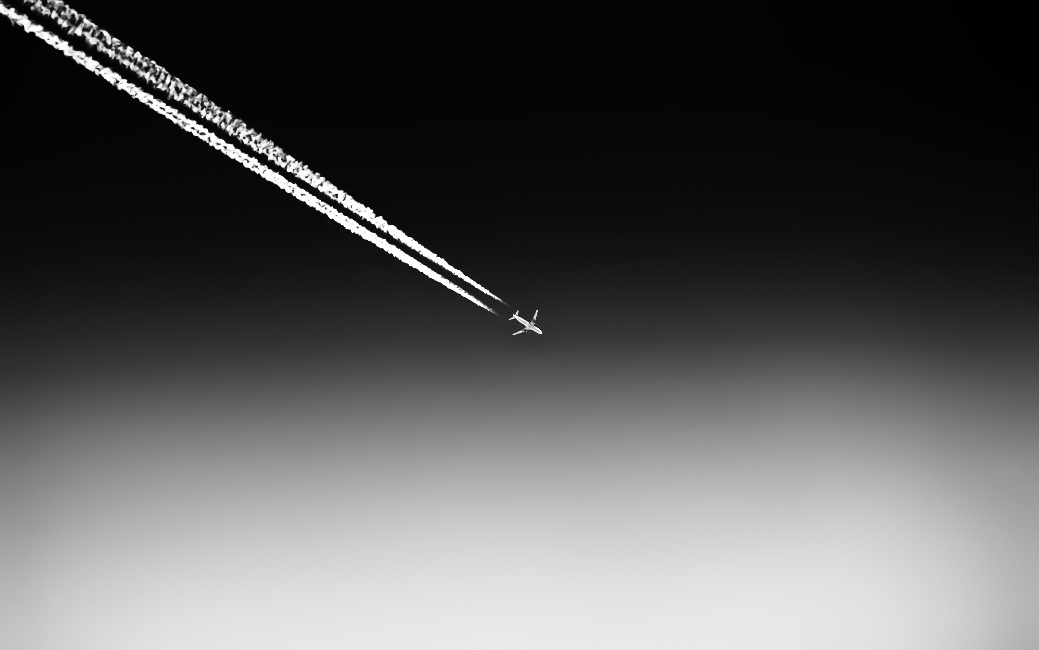 vapor trail, needle, 2K, close-up, healthcare and medicine, studio shot, transportation, air vehicle, smoke - physical structure, the sky, white, single object, HD Wallpaper