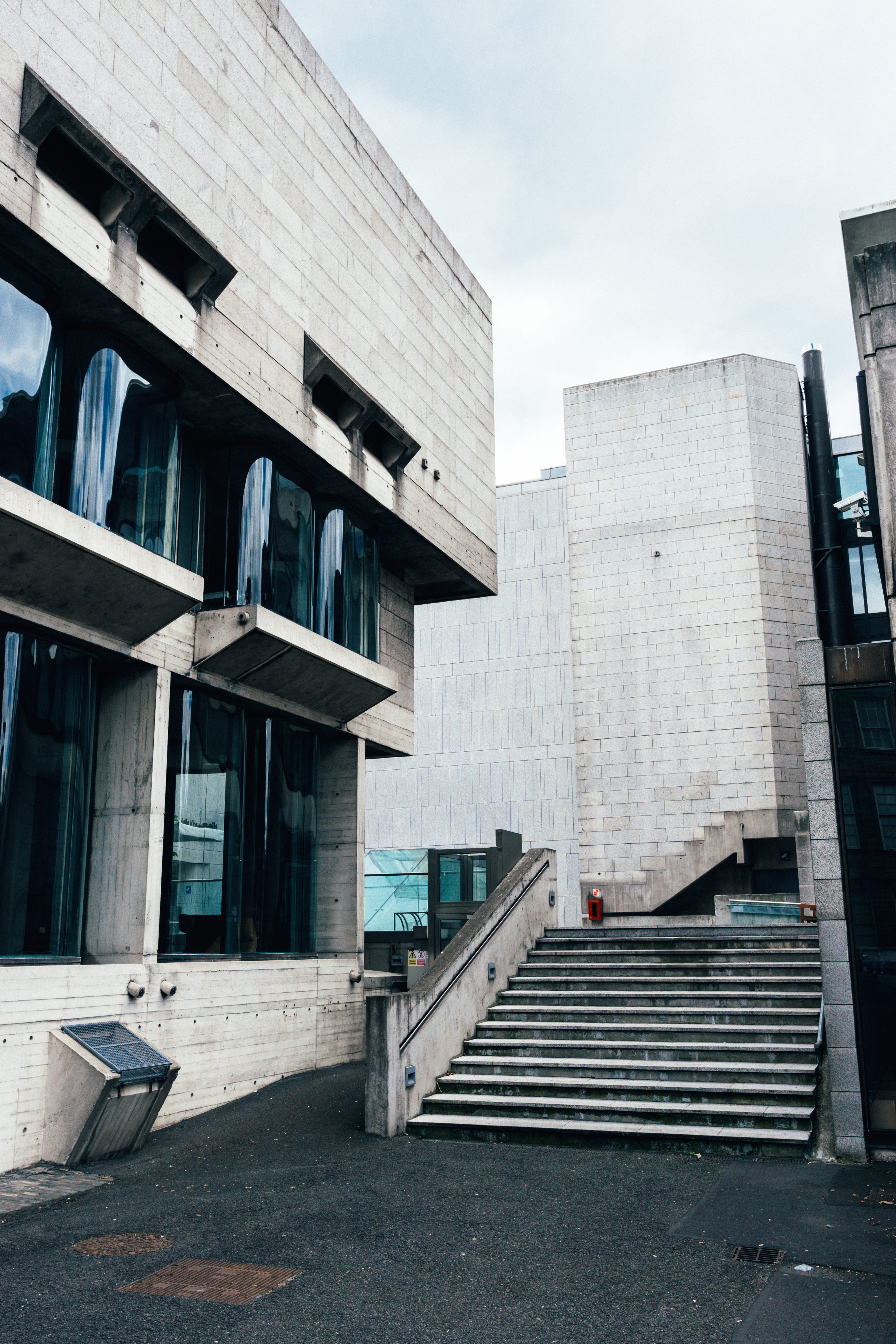 downtown District, ireland, modern, architecture, built Structure, street, city, facade, white, sky, steps, building Exterior, business, construction Industry, Phone HD Wallpaper