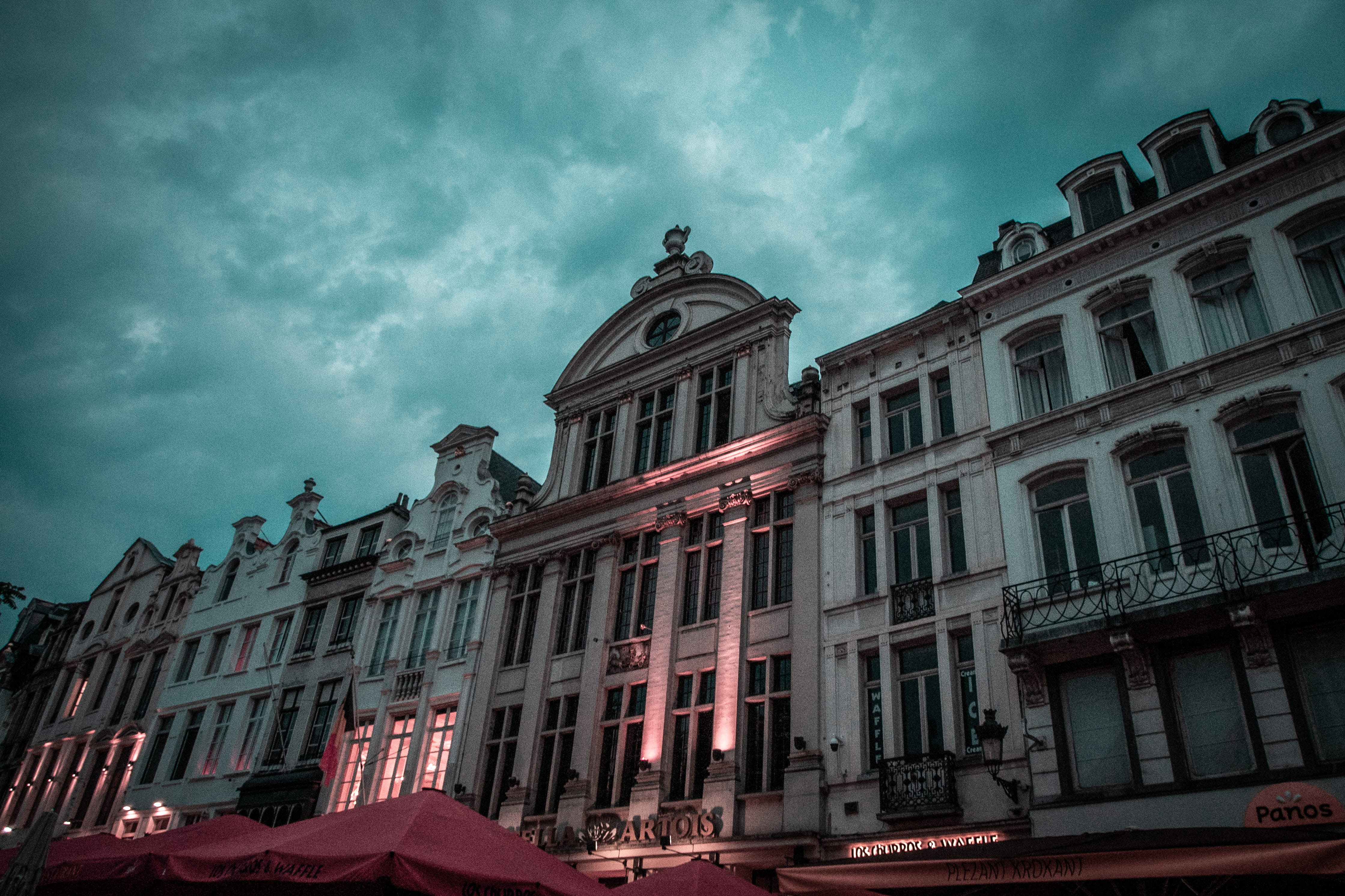 low angle view, street, mural, urban, street photography, sky, dusk, color, nature, bruxelles, travel destinations, shop, red, window, built structure, HD Wallpaper