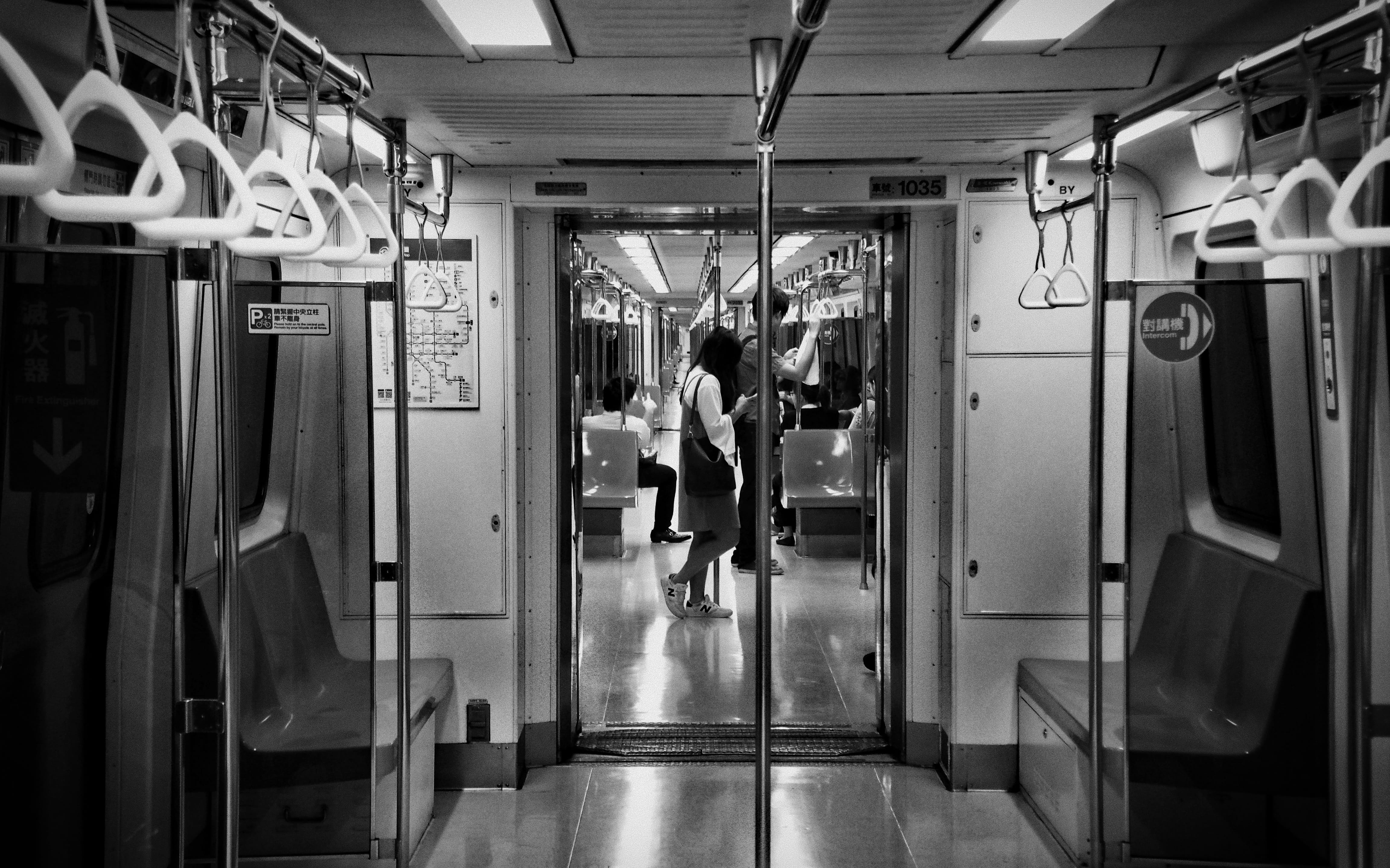 4K, subway train, adult, commuters, full length, taipei metro, vehicle interior, transportation, bnw, group of people, entrance, people, travel, black and white photography, HD Wallpaper