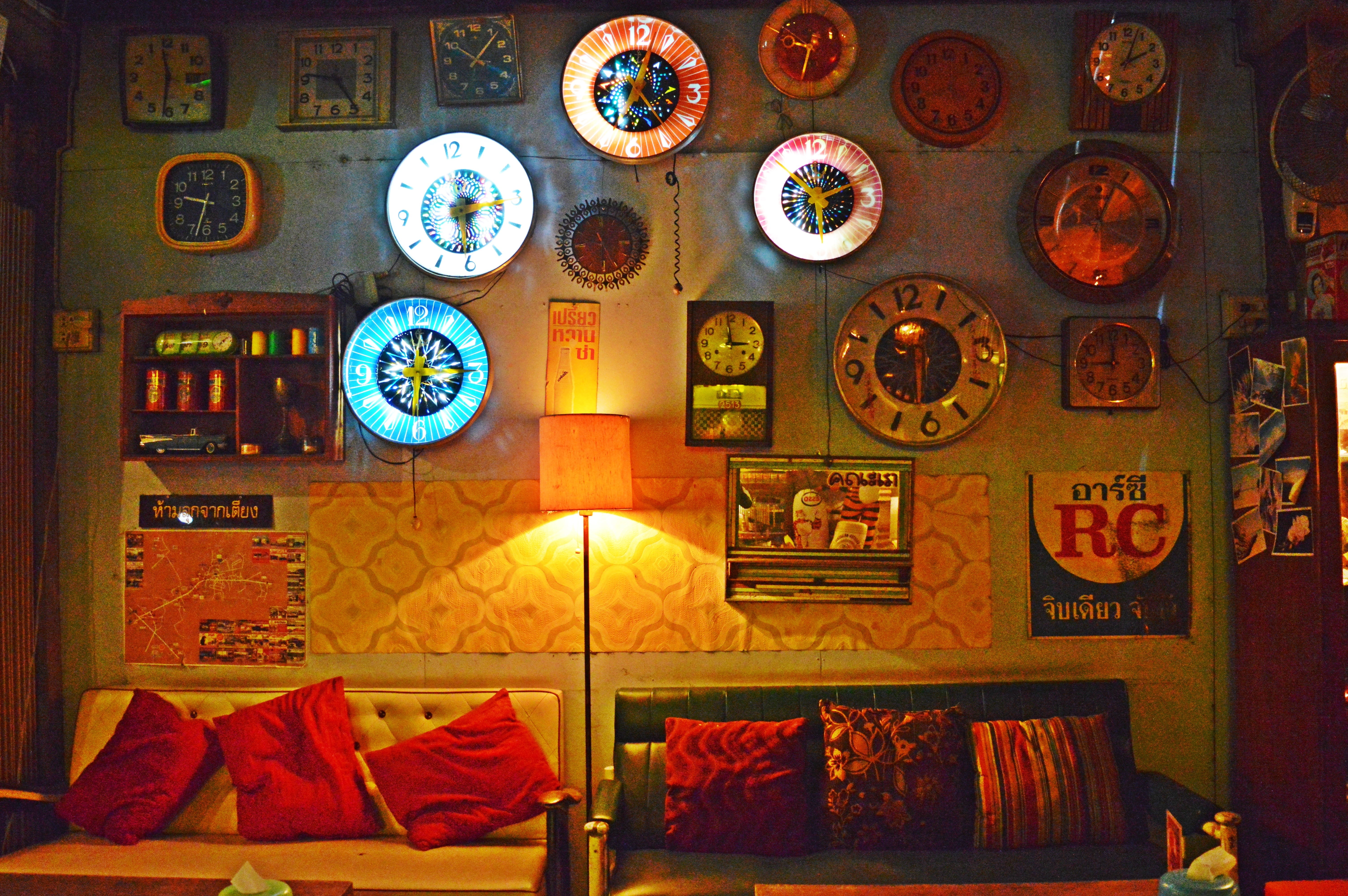 choice, window, vacant, frame, leather, furniture, 5K, two, history, wall, lighting equipment, clock, paintings, absence, couch, hanging, interior, lot, HD Wallpaper