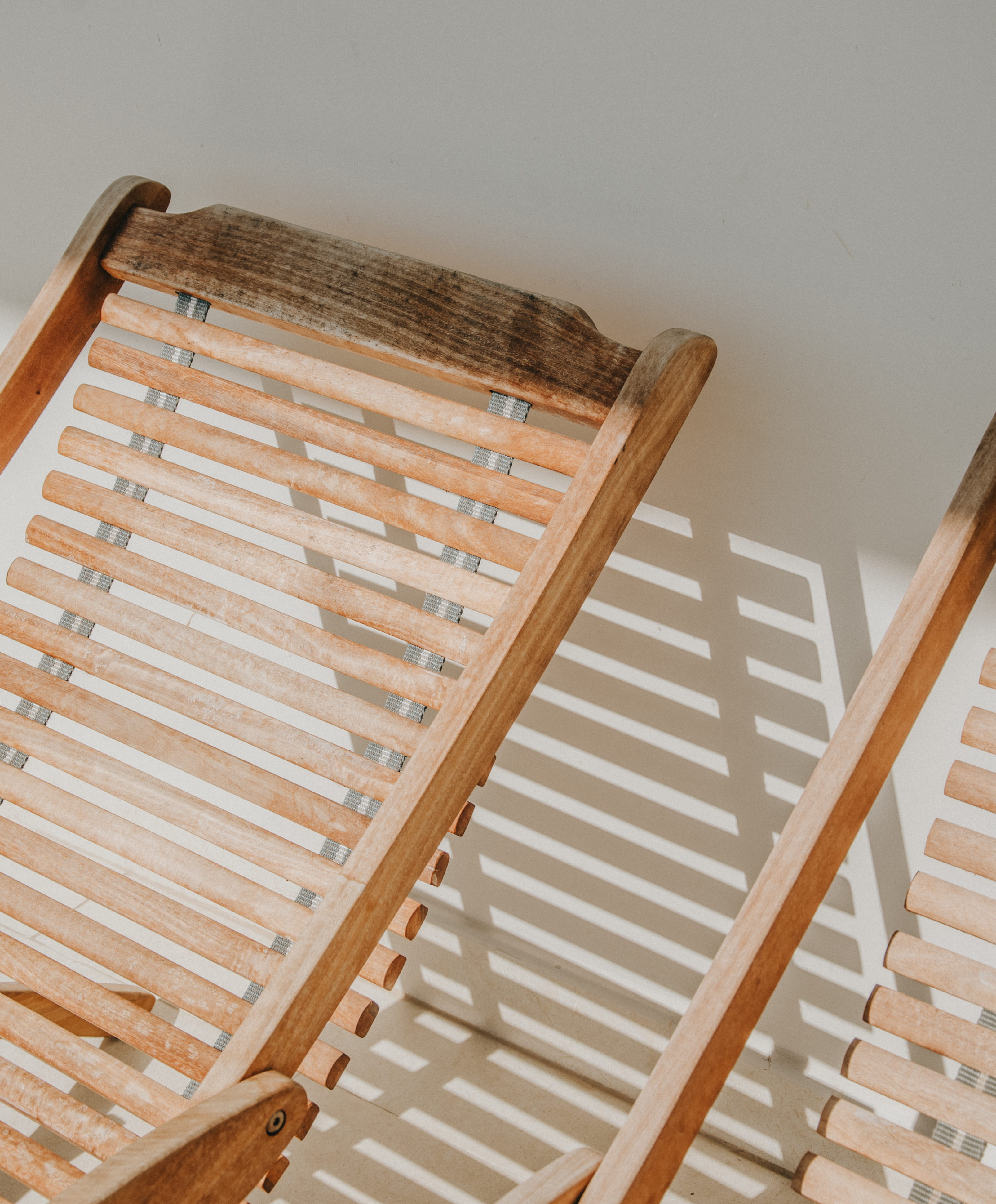 furniture, indoors, still life, architecture, wood - material, two, absence, steps and staircases, home, 4K, no people, chair, flooring, pattern, close-up, Phone HD Wallpaper