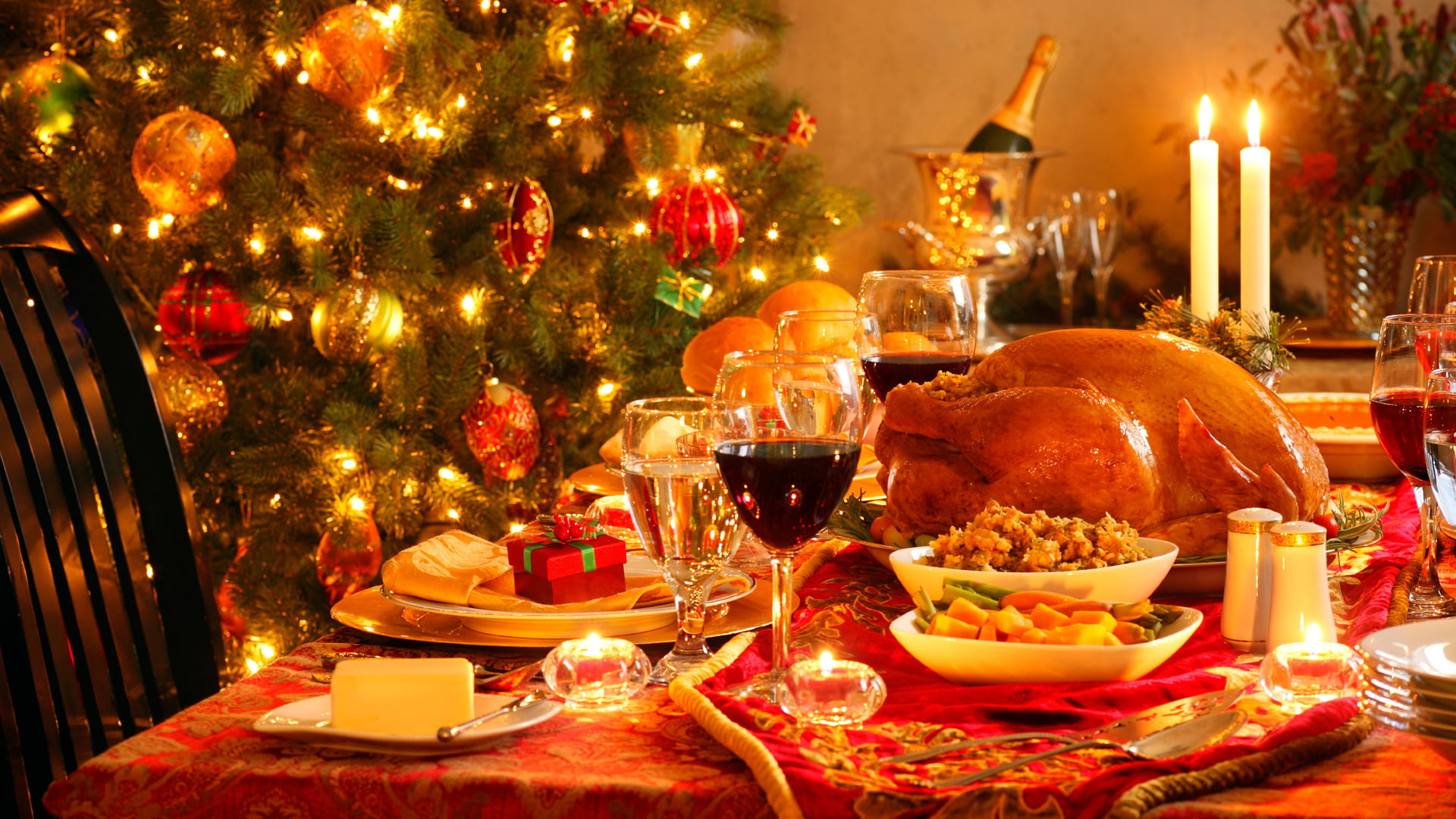 table, restaurant, diet, christmas, christmas tree, food, drink, wine, christmas lights, eating, plate, holiday, kitchen, celebration, illuminated, banquet, HD Wallpaper