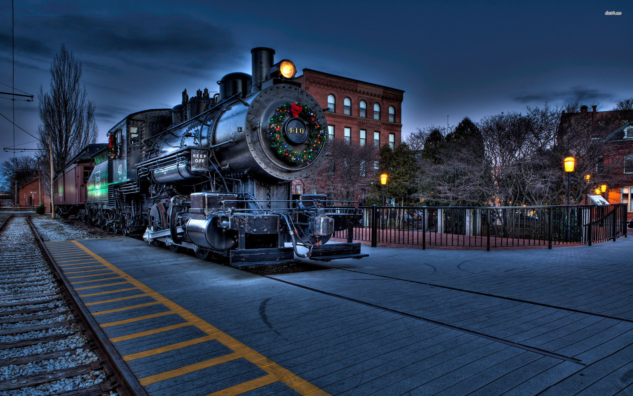 light, city, hd, photography, railroad, 2K, christmas, 2560x1600, train, HD Wallpaper