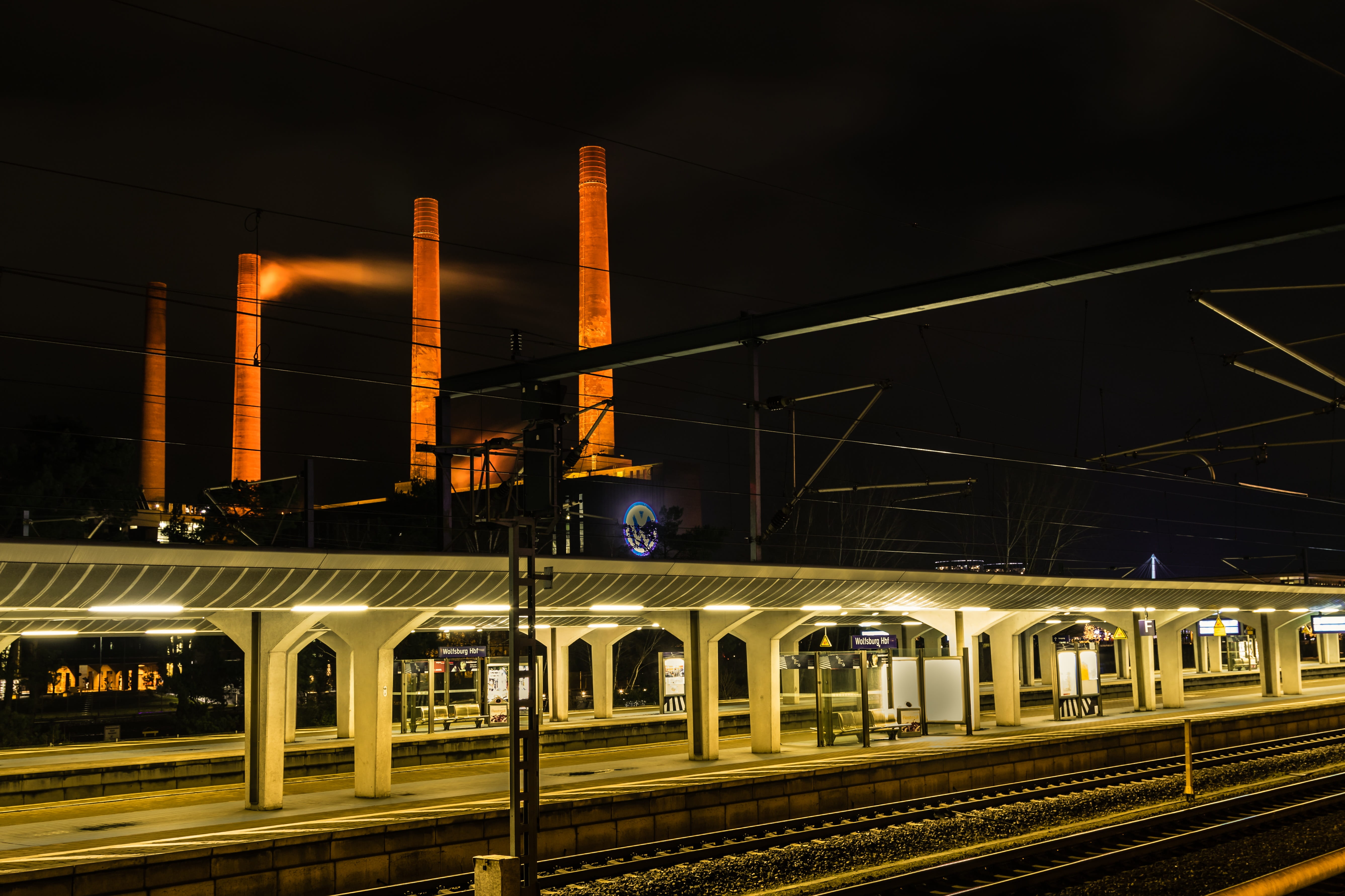 rail transportation, motion, city, subway train, mode of transportation, Candle, candle flame, travel, railroad station, Flame, platform, station, track, HD Wallpaper