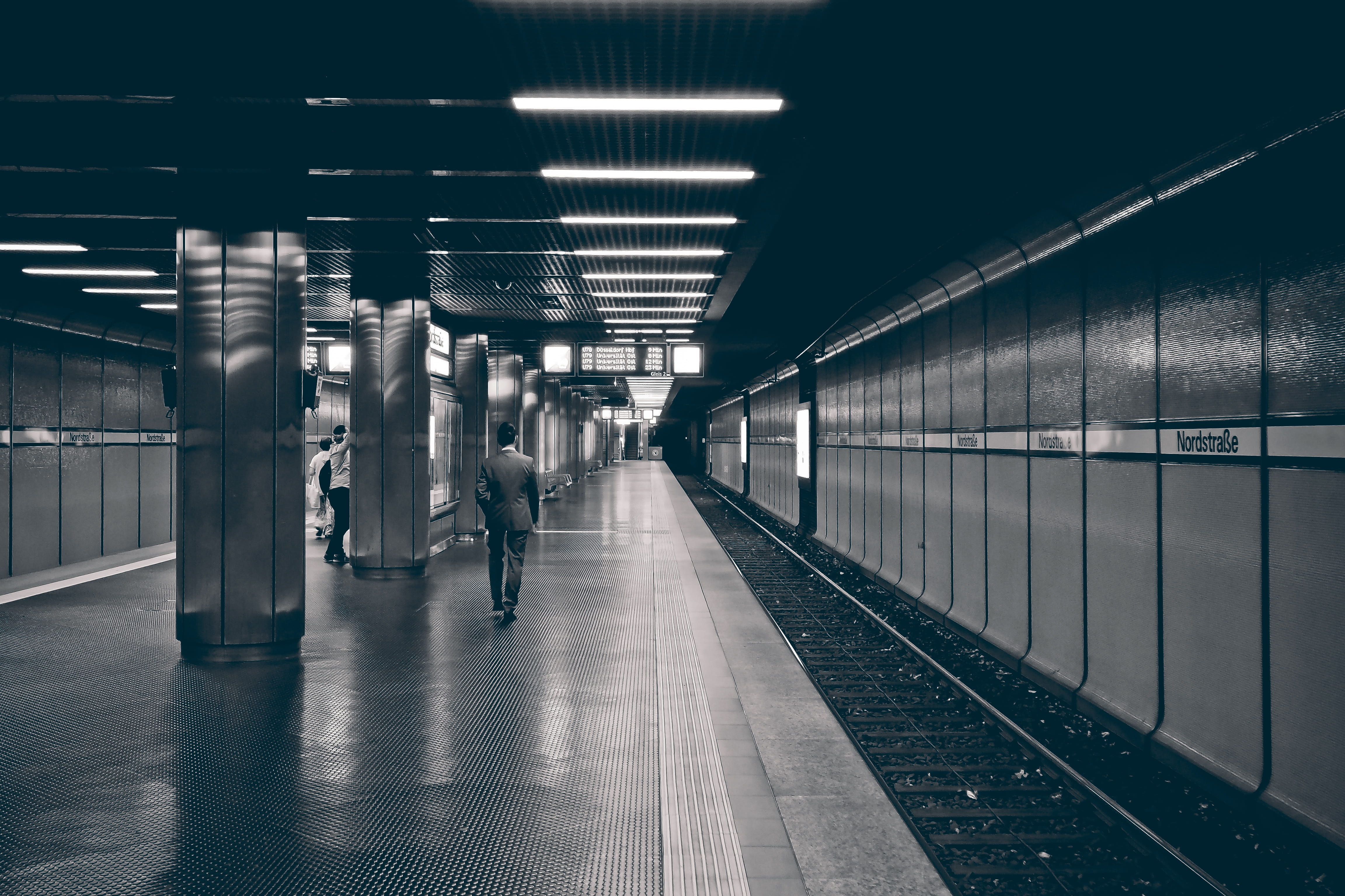 architectural column, real people, metro station, illuminated, ceiling, scene, urban, track, public transportation, architecture, mode of transportation, HD Wallpaper