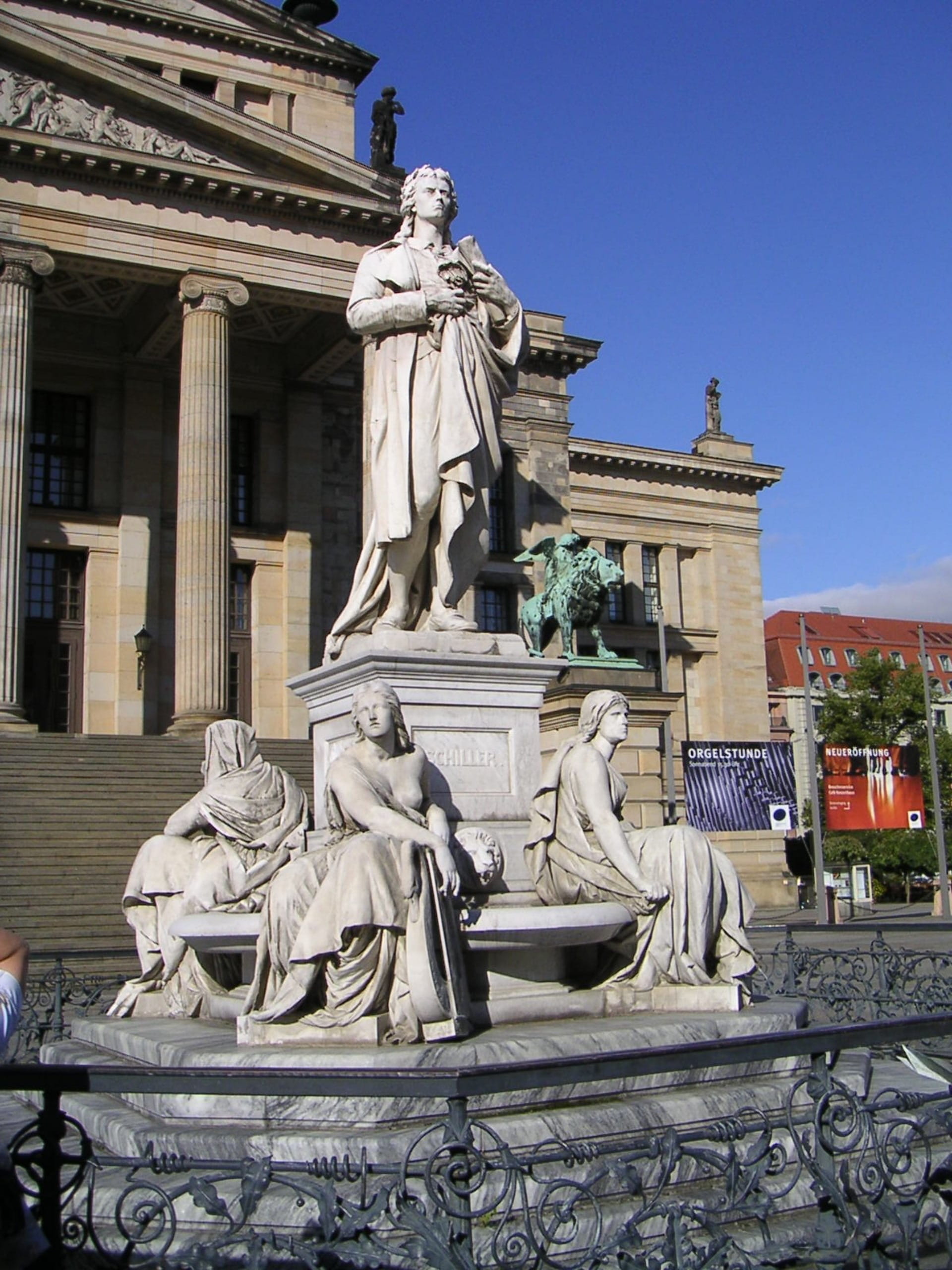 berlin, ornate, history, Schiller, travel destinations, architectural column, Monument, no people, female likeness, gendarmenmarkt, nature, architecture, Phone HD Wallpaper