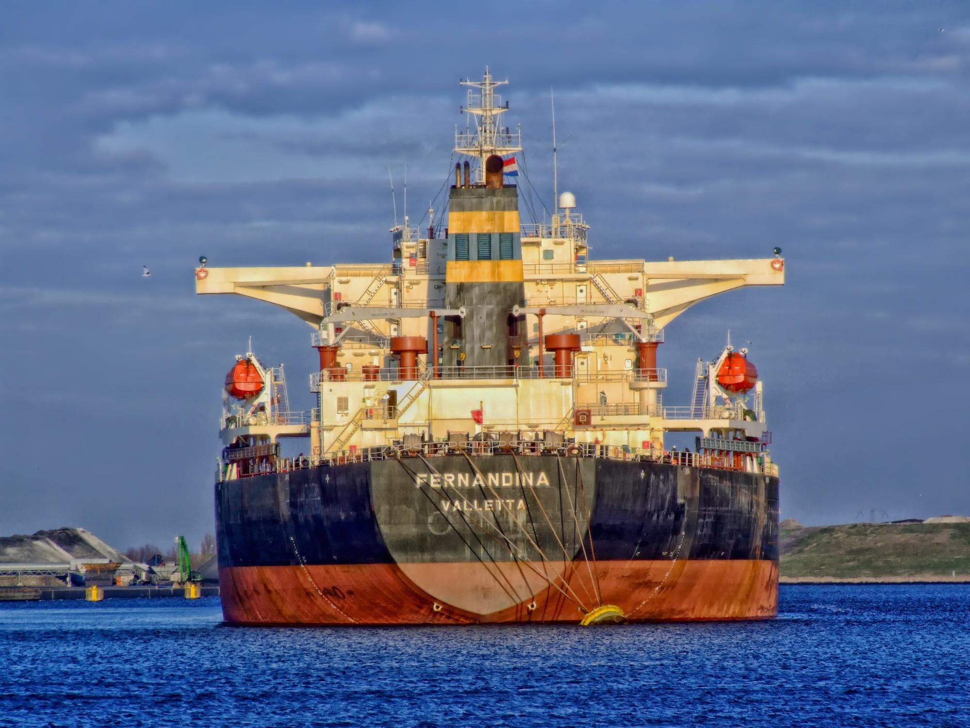 ocean, tugboat, container Ship, bay, day, freight, travel, transportation, sailboat, 1080P, photograph, cargo Container, industrial Ship, business, pernadina, HD Wallpaper