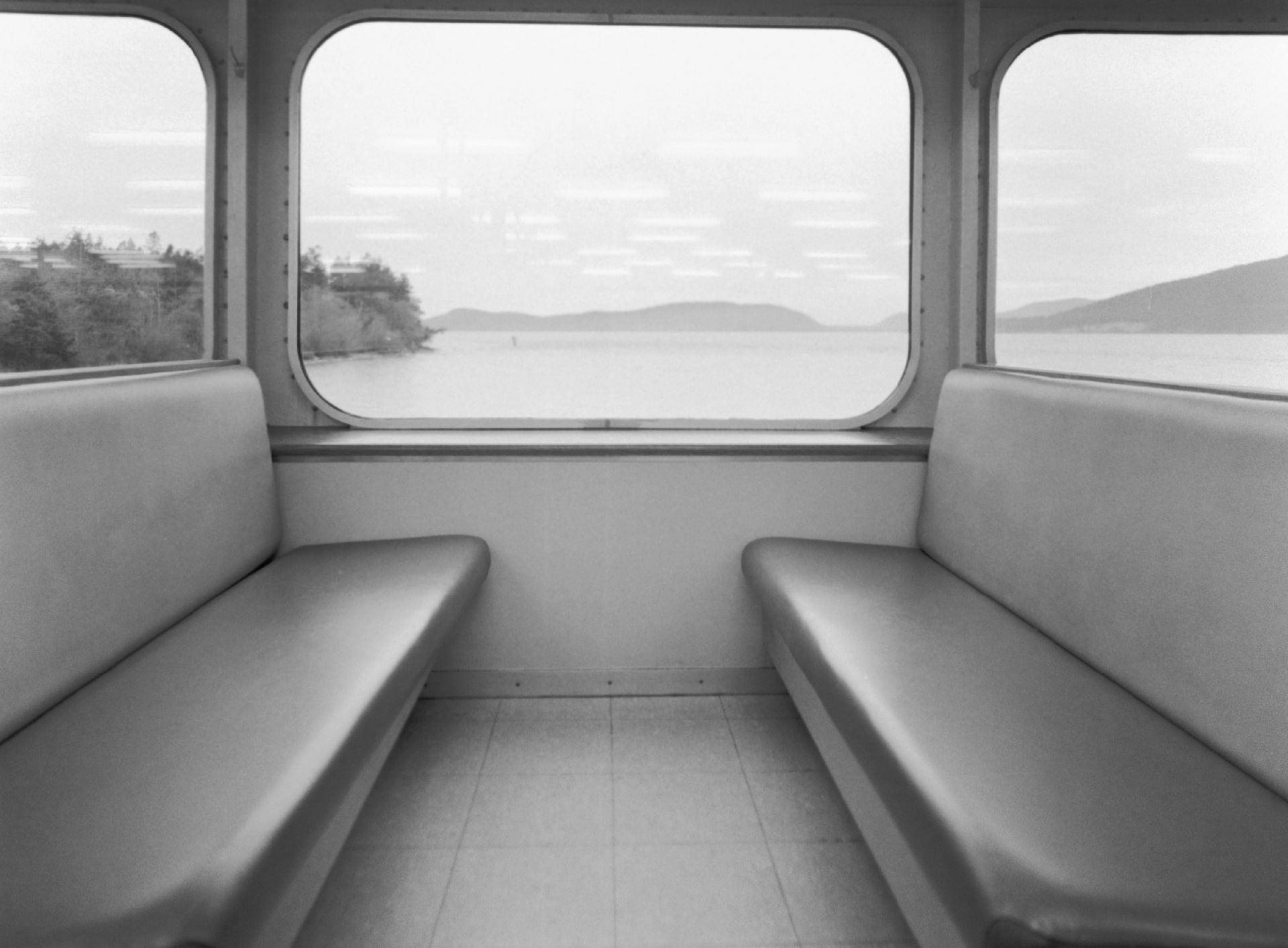 indoors, rail transportation, no people, glass - material, empty, luxury, 1080P, vehicle interior, Inside, public transportation, day, transparent, window, HD Wallpaper