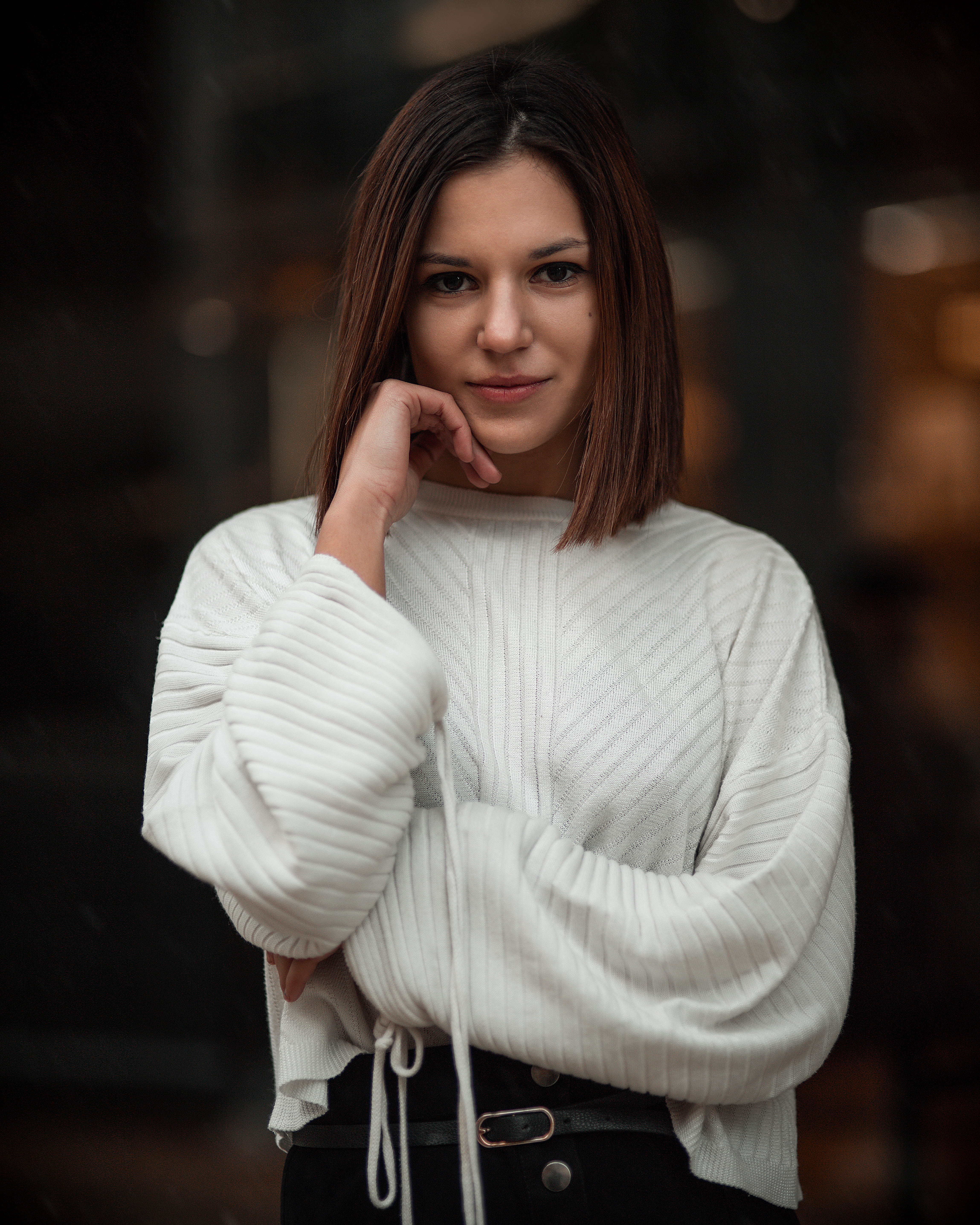 teenager, women, hair, hairstyle, clothing, beauty, standing, arm, young women, one person, focus on foreground, long hair, portrait, adult, warm clothing, Phone HD Wallpaper