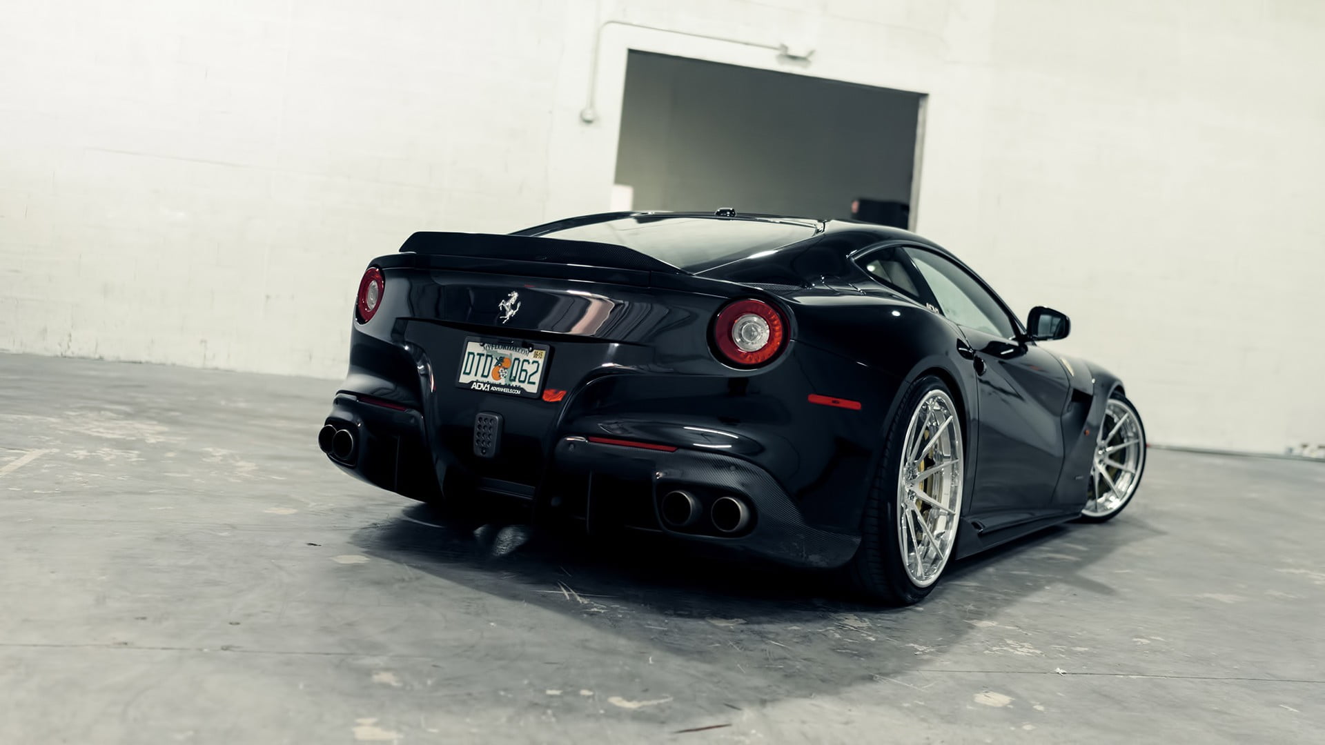 day, Ferrari F12berlinetta, architecture, black color, city, luxury, stationary, sports car, coupe, built structure, car, land vehicle, motor vehicle, beetle, HD Wallpaper