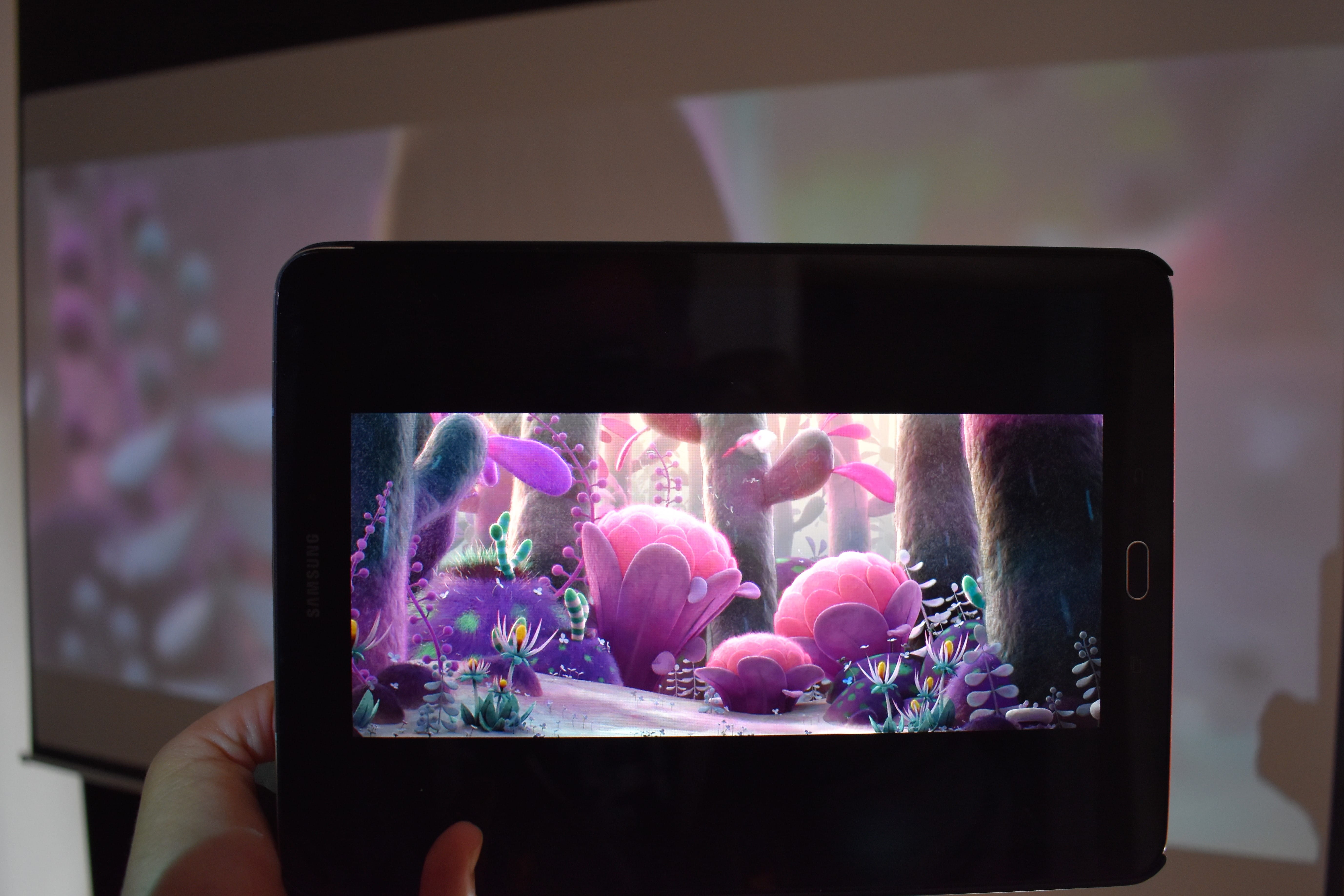 indoors, real people, transparent, projector, communication, screen, animation, connection, tablet, elmshorn, holding, touch screen, photograph, hand, germany, HD Wallpaper