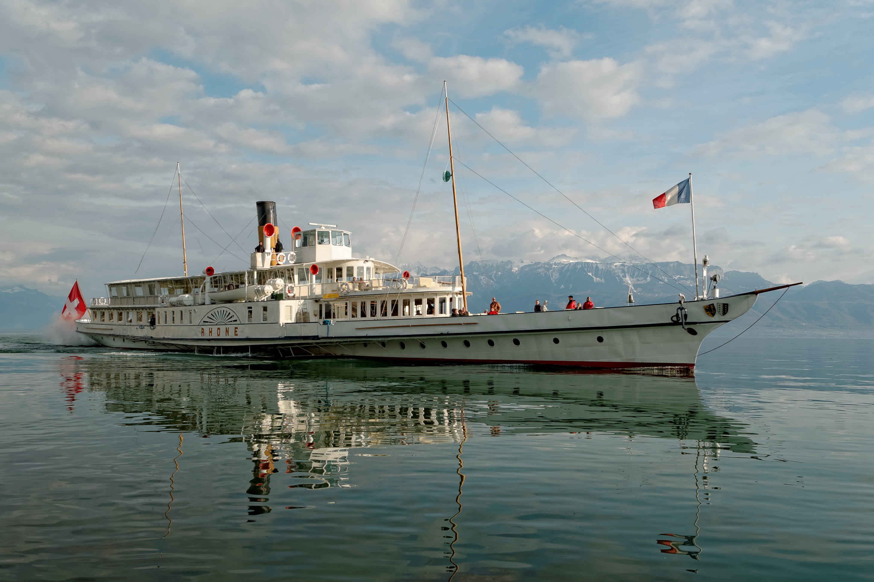 geneva, patriotism, reflection, nature, water, ship, clouds, blue, montreux, leman, waterfront, nautical vessel, travel, mountains, sea, lake, flag, sky, HD Wallpaper