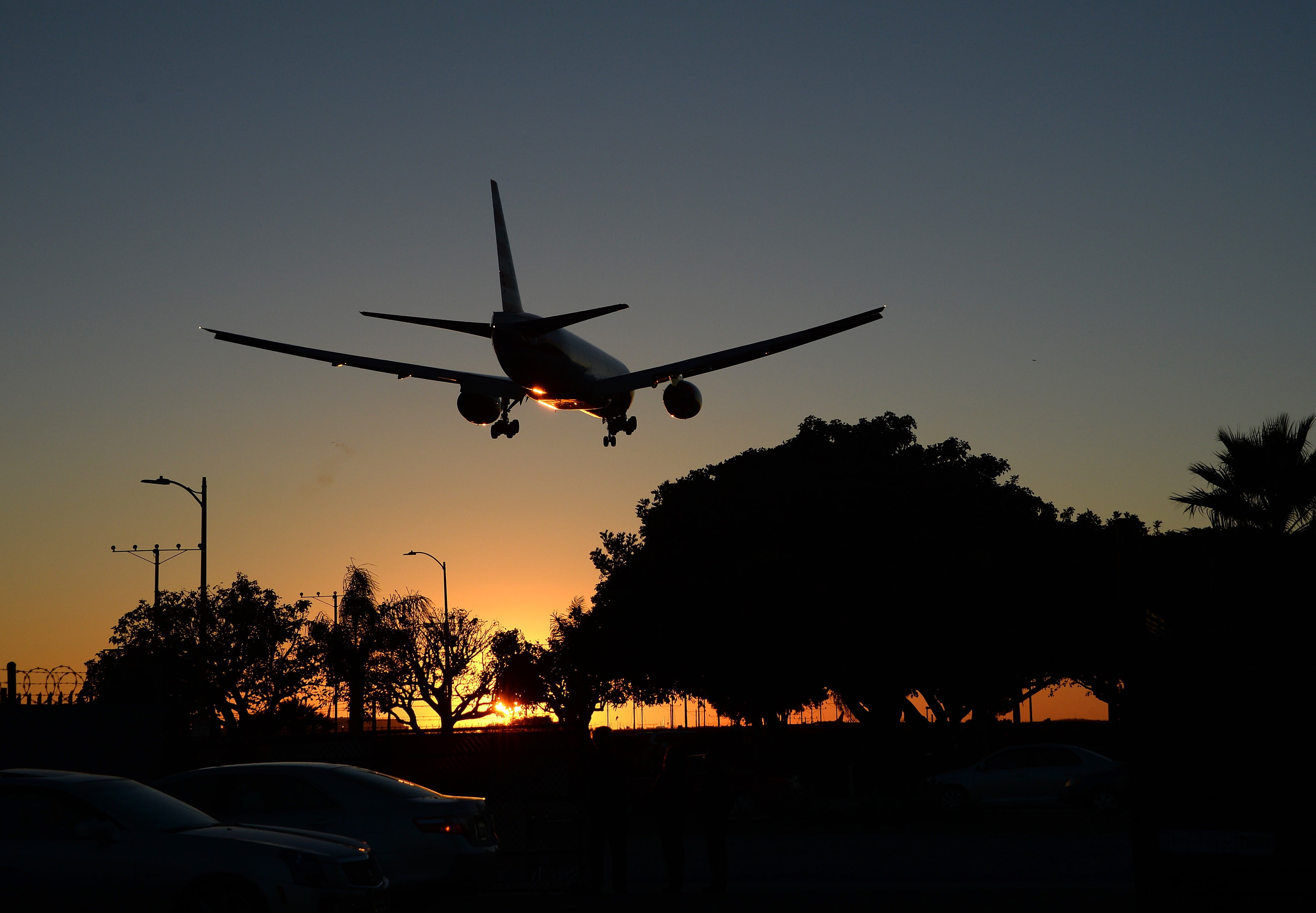 Sunset, 777, mid-air, travel, flying, Chassis, Airplane, 300, Passenger, nature, The city, outdoors, Machine, Landing, motor vehicle, tree, sun, journey, HD Wallpaper