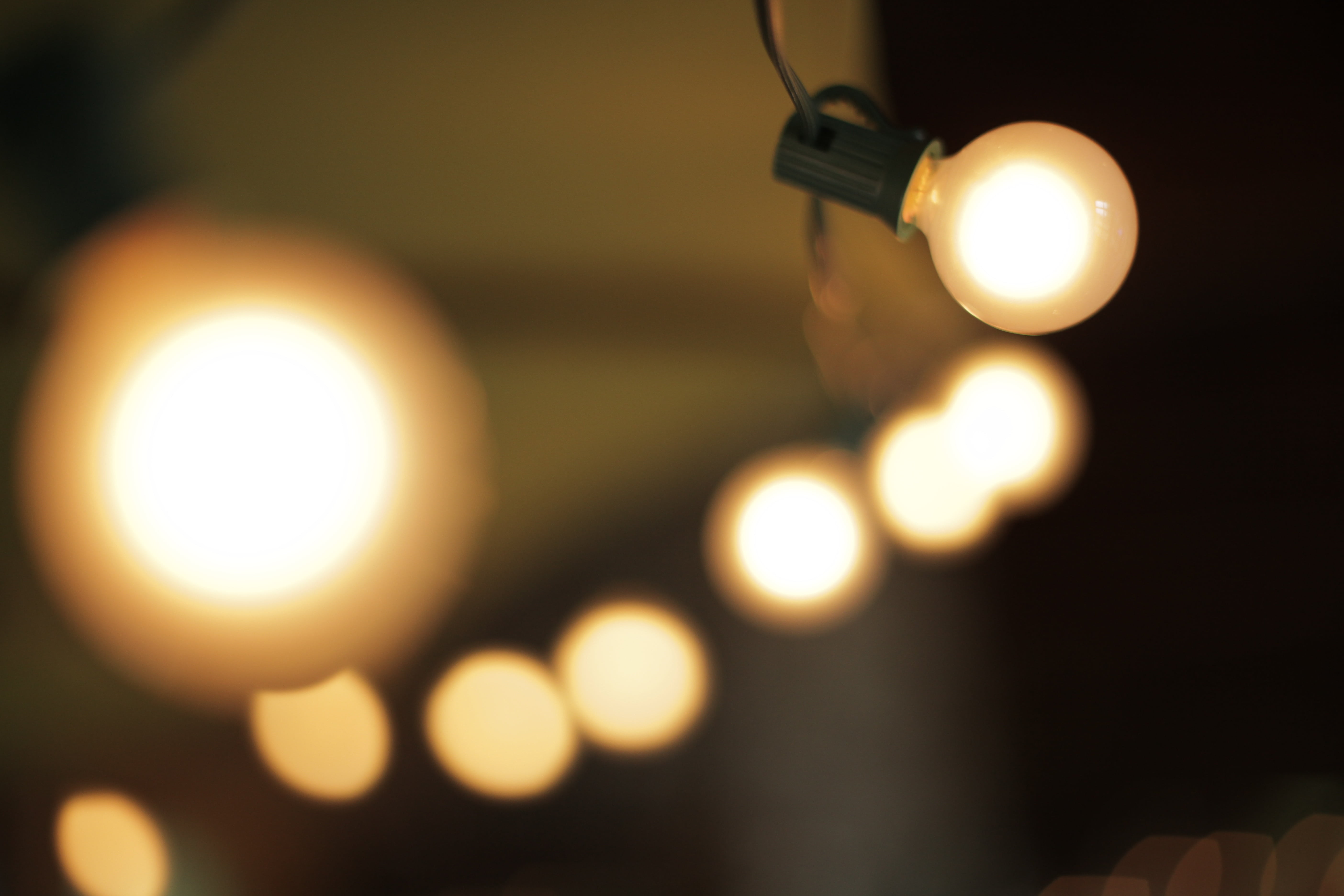 string, energy, electric, night, idea, ceiling, bright, glass, illuminate, lightbulb, lamp, light Bulb, lens flare, lighting Equipment, 5K, illuminated, HD Wallpaper