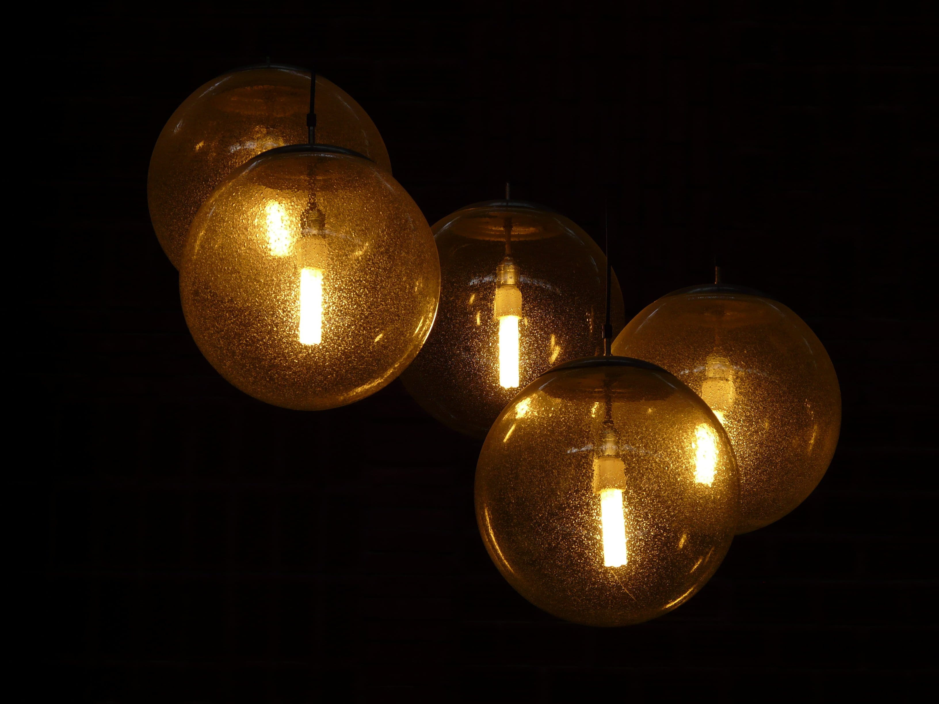 shiny, darkness, glass - material, dark, sphere, group of objects, close-up, black background, yellow, glowing, indoors, filament, electric light, hanging, HD Wallpaper