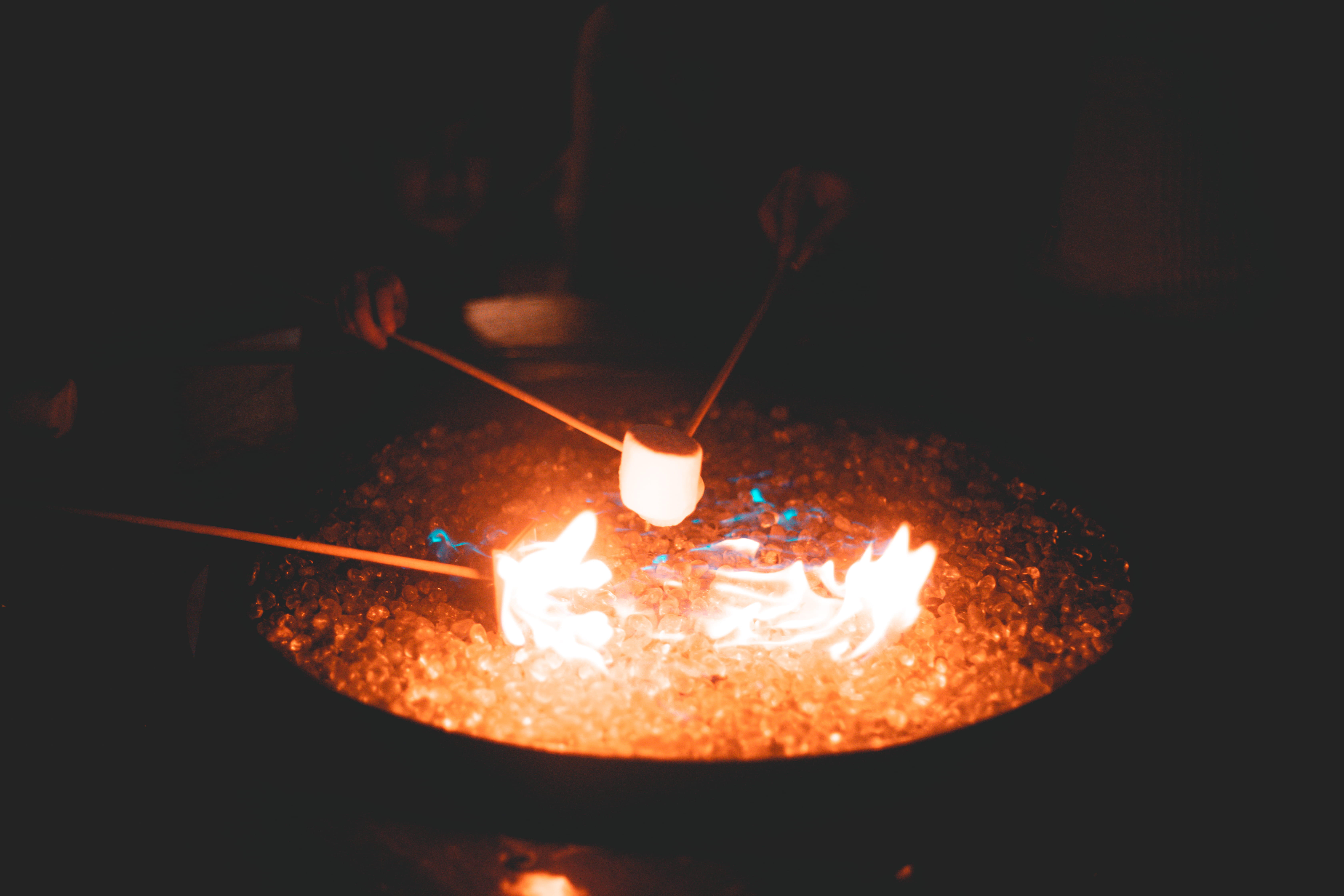 dark, fire - natural phenomenon, bonfire, night life, food and drink, household equipment, silhouette, no people, human, heat - temperature, woven, lighting, HD Wallpaper
