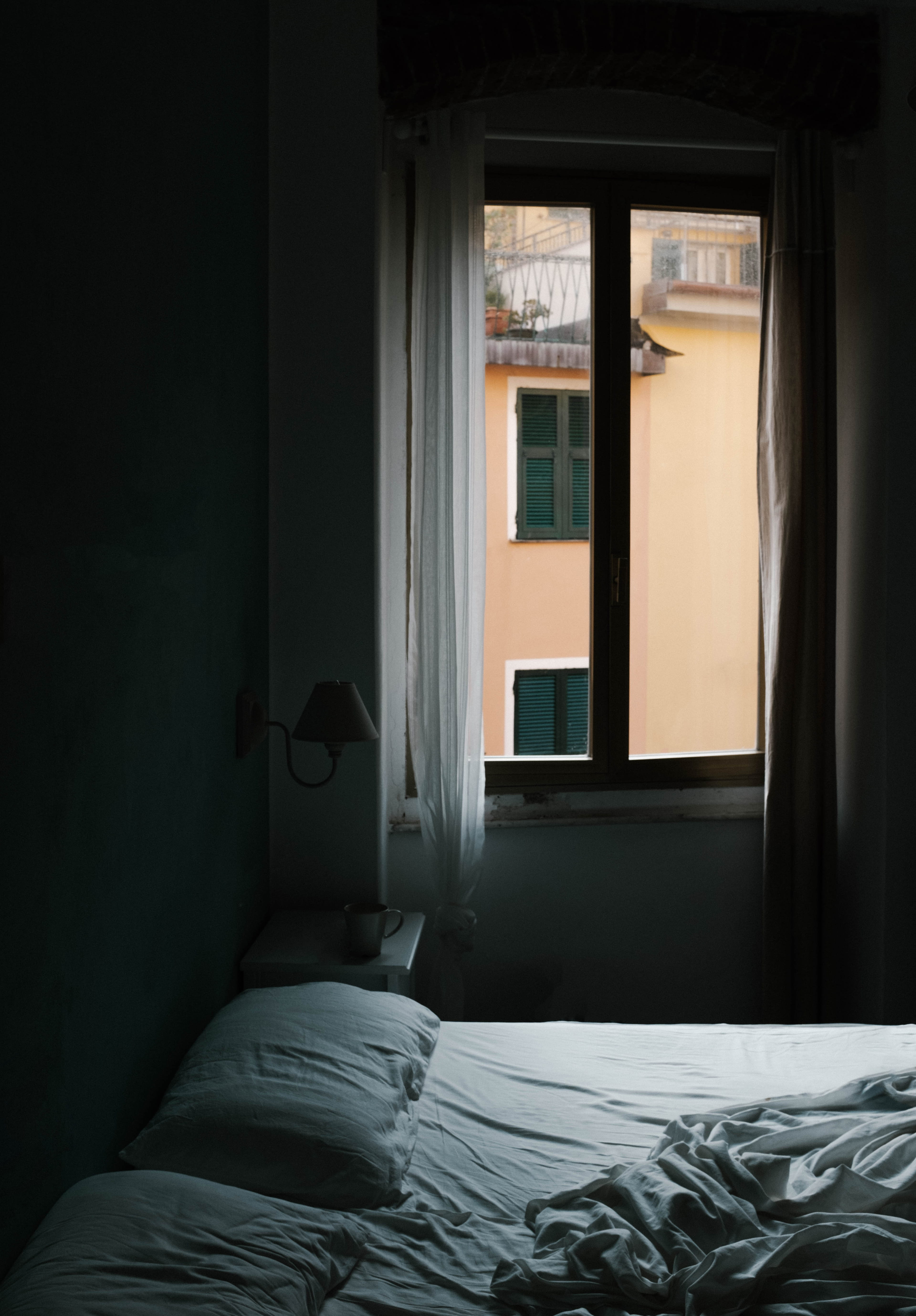 5K, messy, door, balcony, curtain, electric lamp, lampshade, sheet, textile, linen, clear, duvet, architecture, morning, white, home interior, entrance, Phone HD Wallpaper
